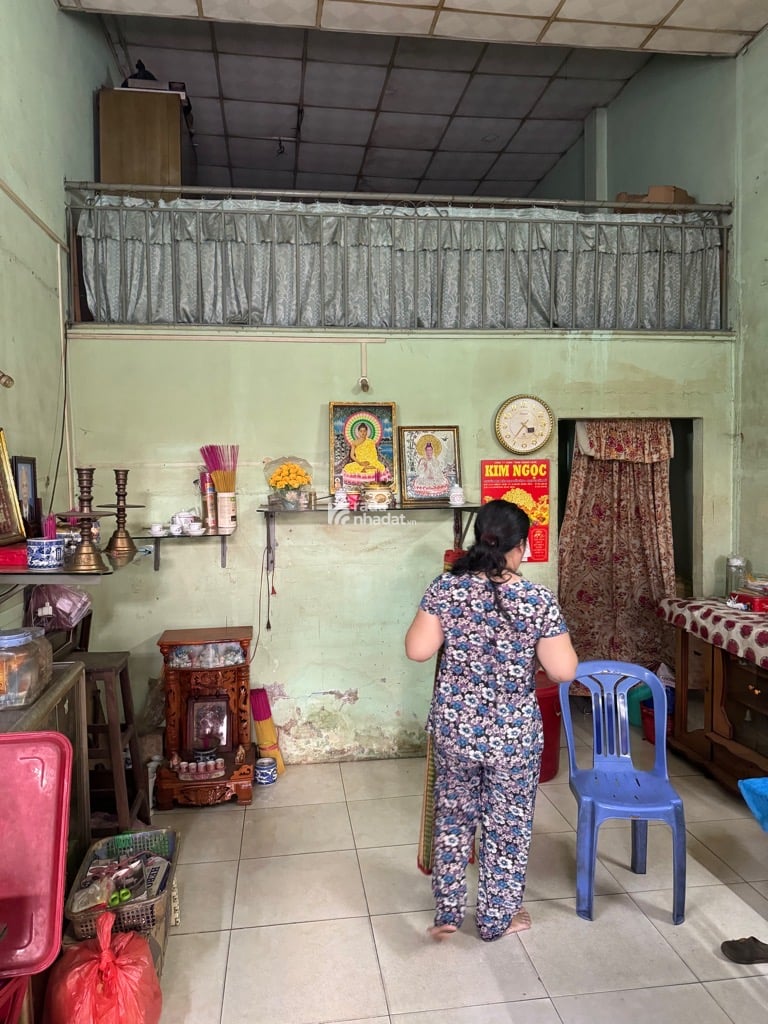 SÁT VÁCH Q11, SÁT MT LƯƠNG THẾ VINH, TÂN PHÚ, 55M2 TIỆN XÂY. GIẢM 550TR CHỈ 5T TL TỐT