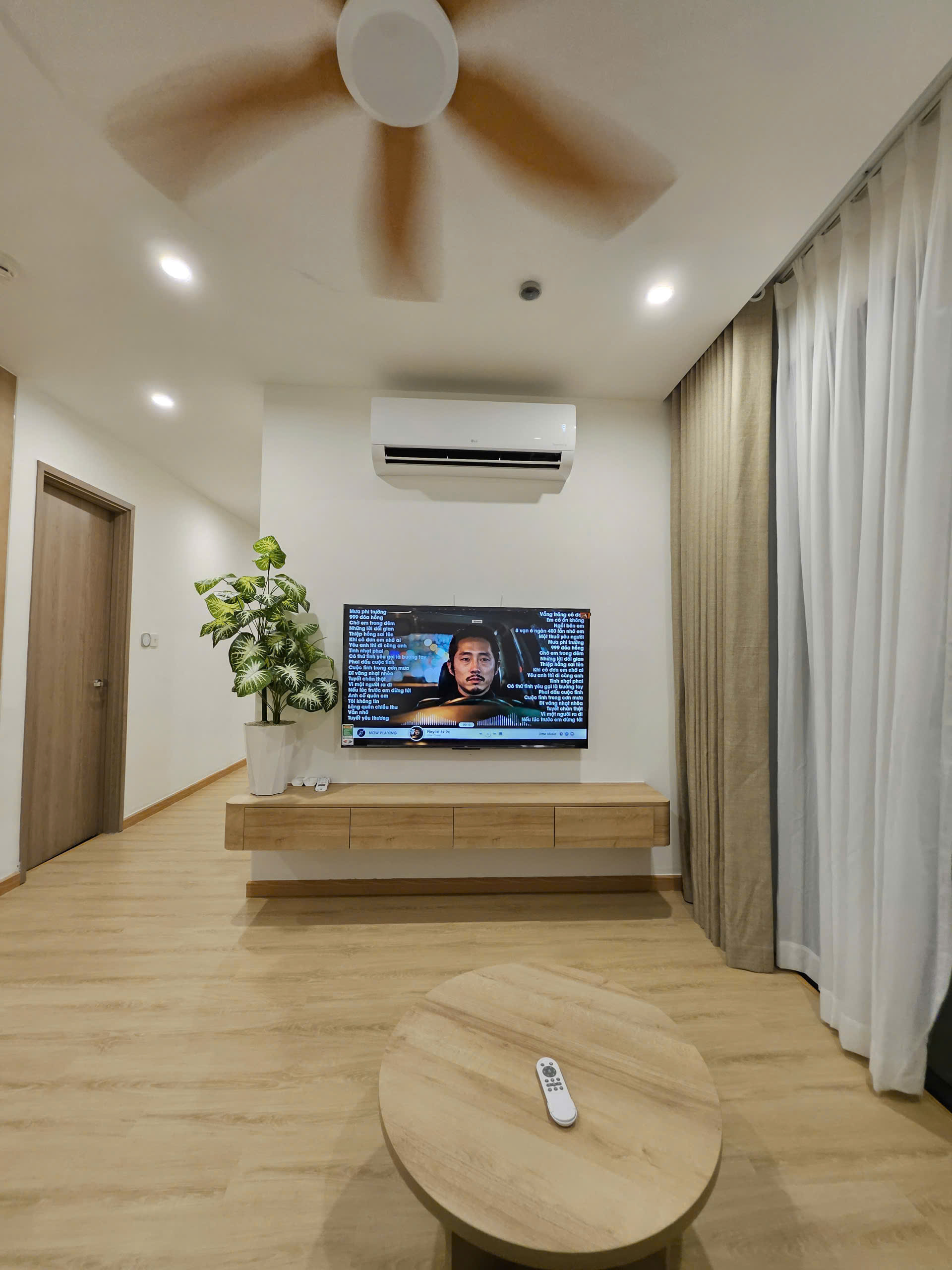 CHO THUÊ CĂN 3PN2WC FULL NỘI THẤT GIÁ CHỈ 20 TRIỆU - GLORY HEIGHTS