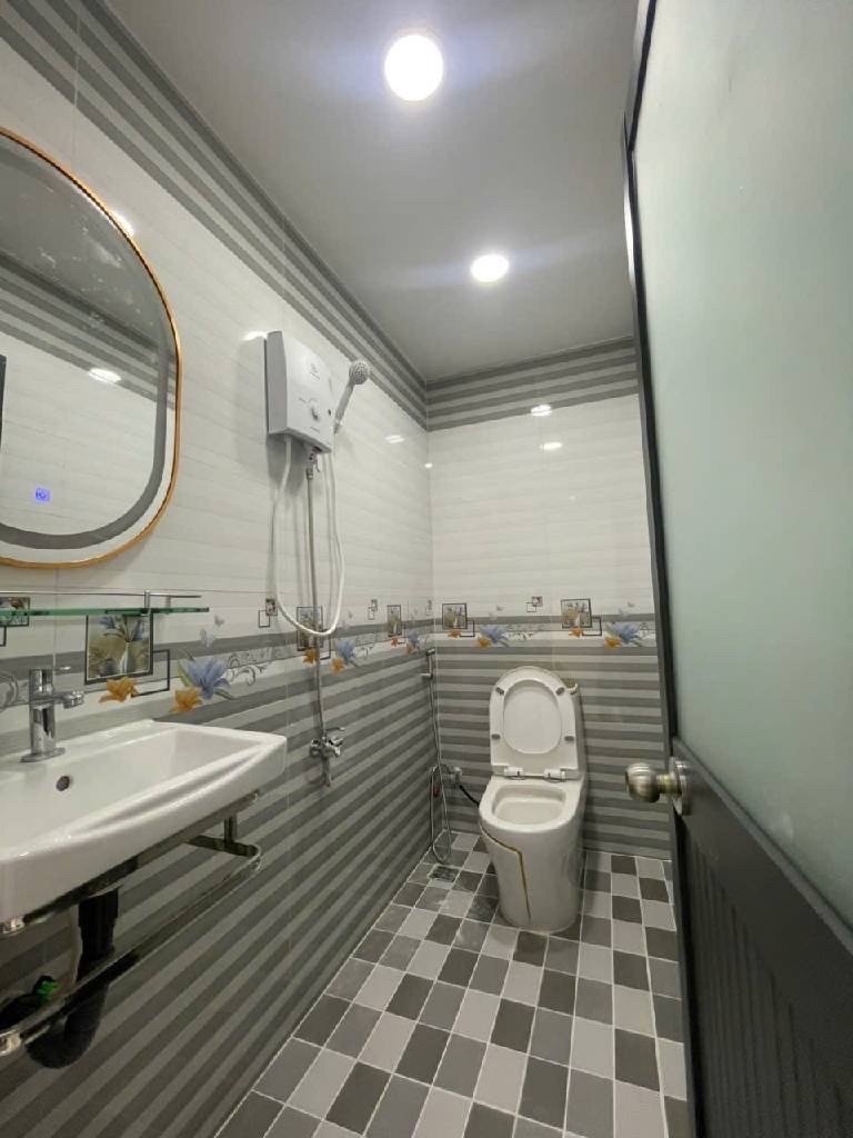 GIÁP TÊN LỬA, HXH THÔNG, NHÀ MỚI 2 TẦNG 64,5m, GIÁP QUẬN 6 - TÂN PHÚ ,Tên lửa bình trị đông bình tâ