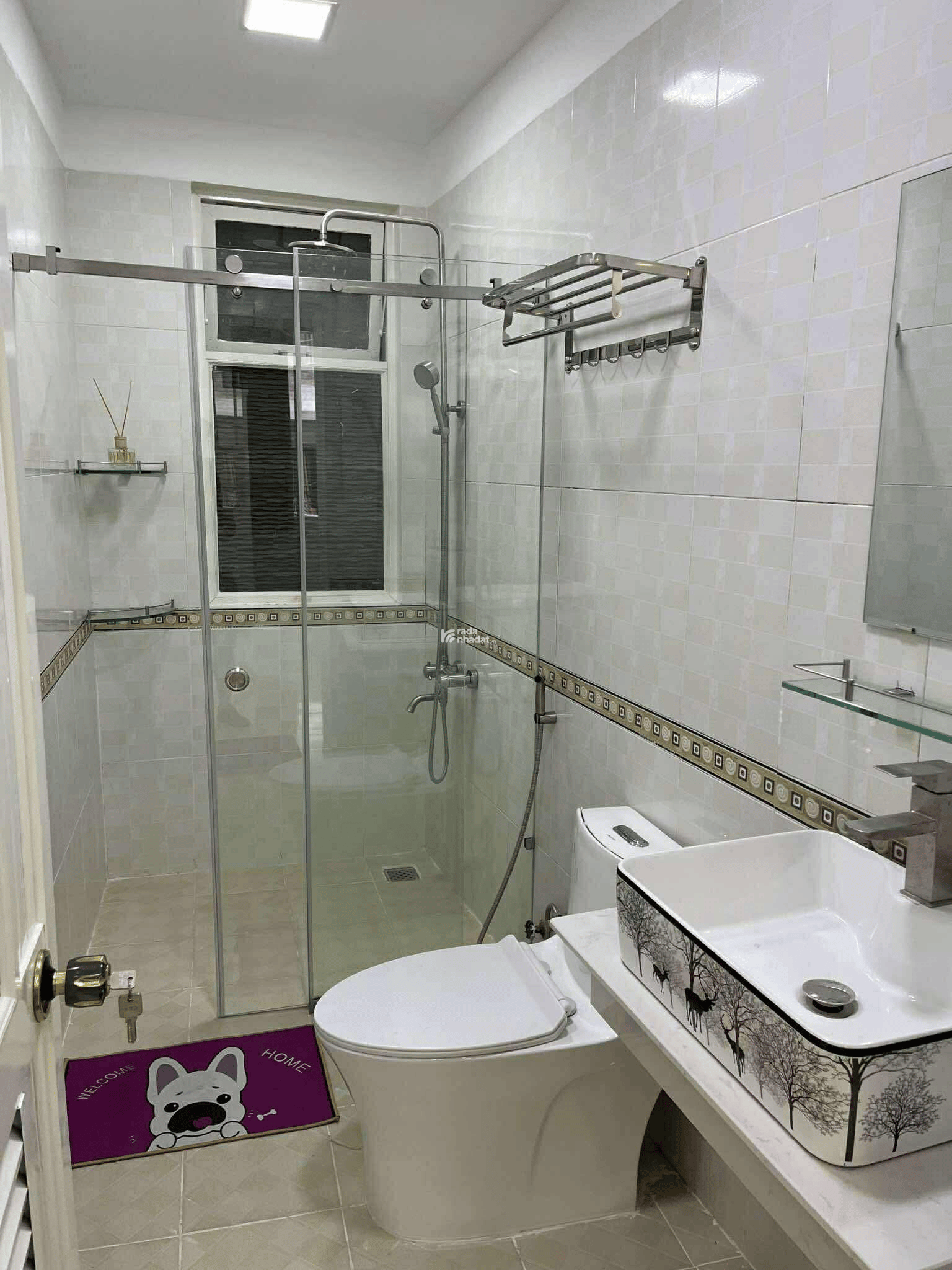 Nhà khu Hoàng Văn Thụ, Út Tịch, Tân Bình, 33m2, 4 tầng,  7.3 tỷ.