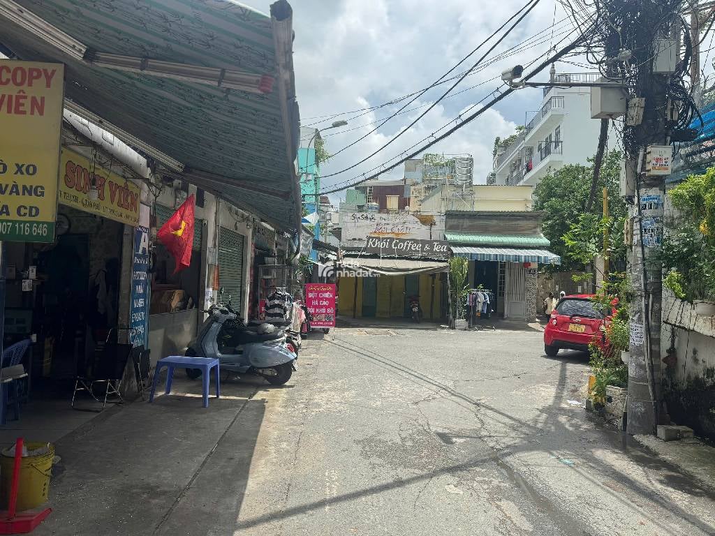 GÓC 2MT KINH DOANH TỪ SÁNG ĐẾN TỐI CỰC XUNG - SÁT BÊN TRƯỜNG ĐẠI HỌC CÔNG THƯƠNG