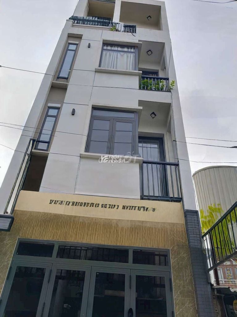 bố từng hẻm xe hơi đường Lotte gặp bạn