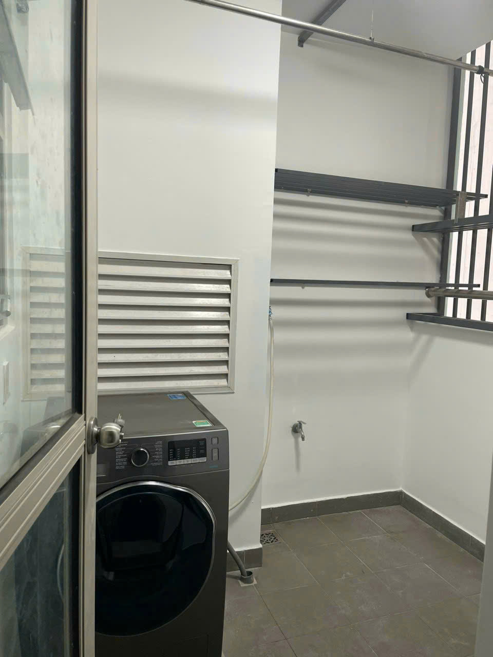 CHO THUÊ CĂN HỘ 128m2, 3PN 2WC, FULL NỘI THẤT, LA CASA QUẬN 7