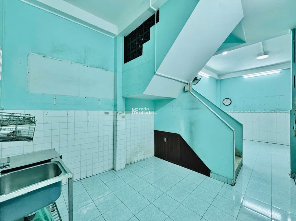 HXH KINH DOANH LÊ TỰ TÀI, PHÚ NHUẬN, 3 TẦNG MỚI Ở NGAY. GIẢM 350TR CHỈ CÒN 5.7T