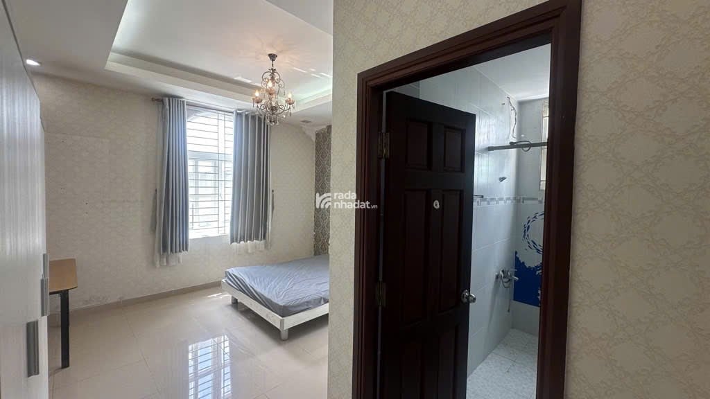 GIẢM HẲN 3 TỶ BÁN GẤPSIÊU PHẨM BIỆT THỰ - OTO VÀO NHÀ - GẦN MẶT TIỀN - NGANG 15M -393m2 -  3 TẦNG 