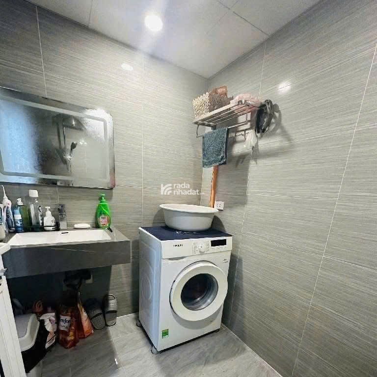 TẬP THỂ PHỐ HẠ ĐÌNH, SÁT NGÃ TƯ SỞ, 47M, TẦNG 2, GIÁ 2.25 TỶ