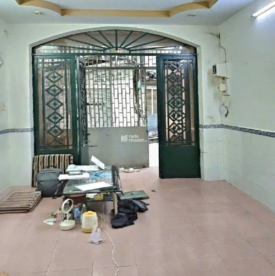 Nhà hẻm Cách Mạng Tháng Tám -QUẬN 10 -3.7 x 13 m -4.2 tỷ