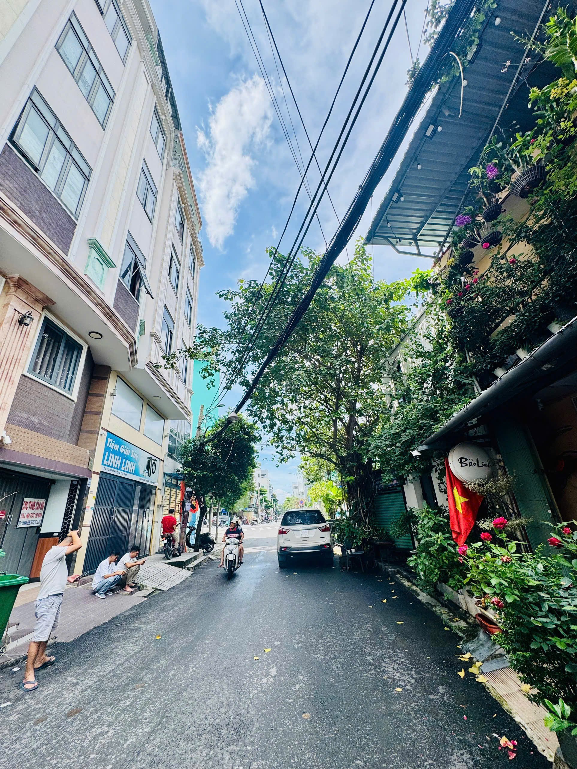 HOT: SIÊU PHẨM CỦA SIÊU PHẨM MTKD Yên Thế, P.2 ,Tân Bình - Cách Cổng Sân Bay chỉ 200m