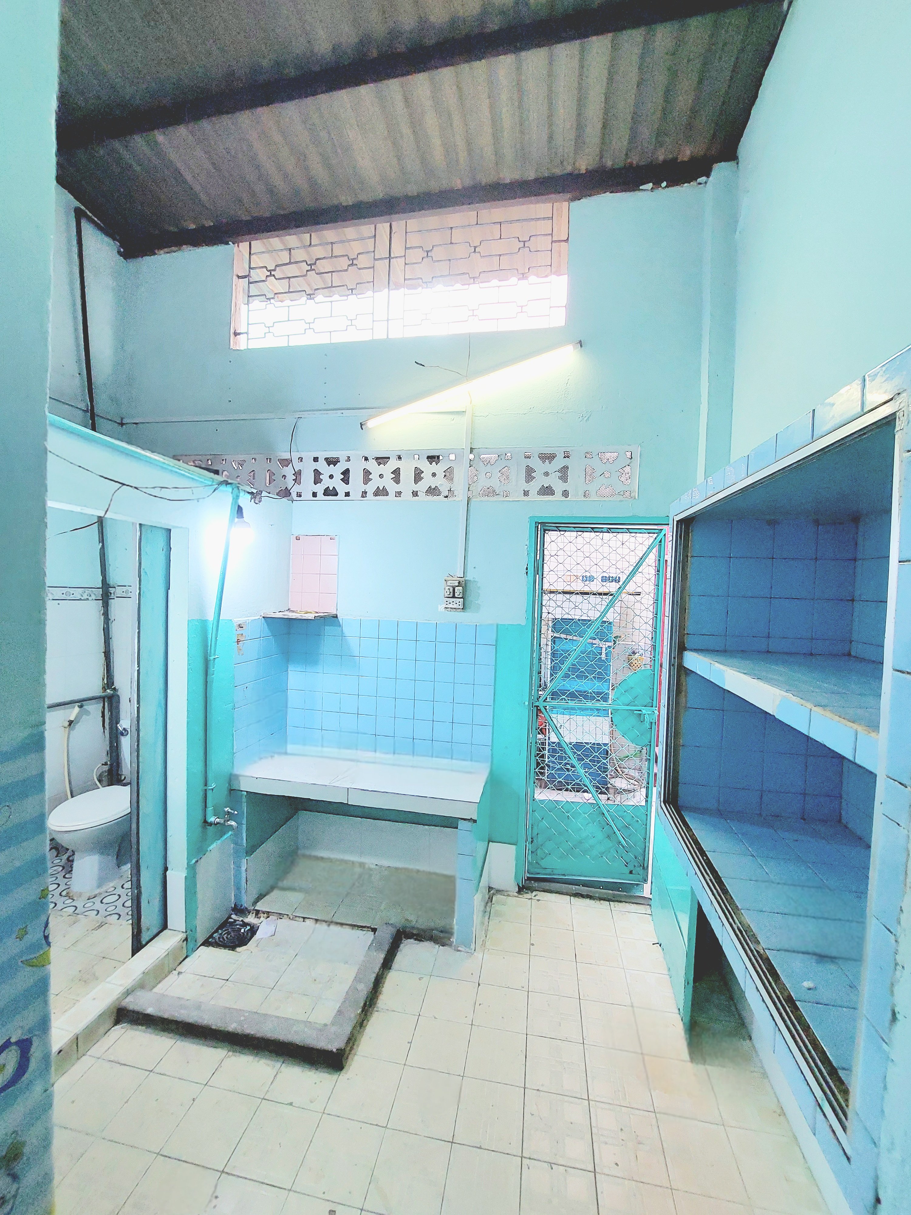 Cho thuê nhà hẻm tại Thái phiên Q.11 