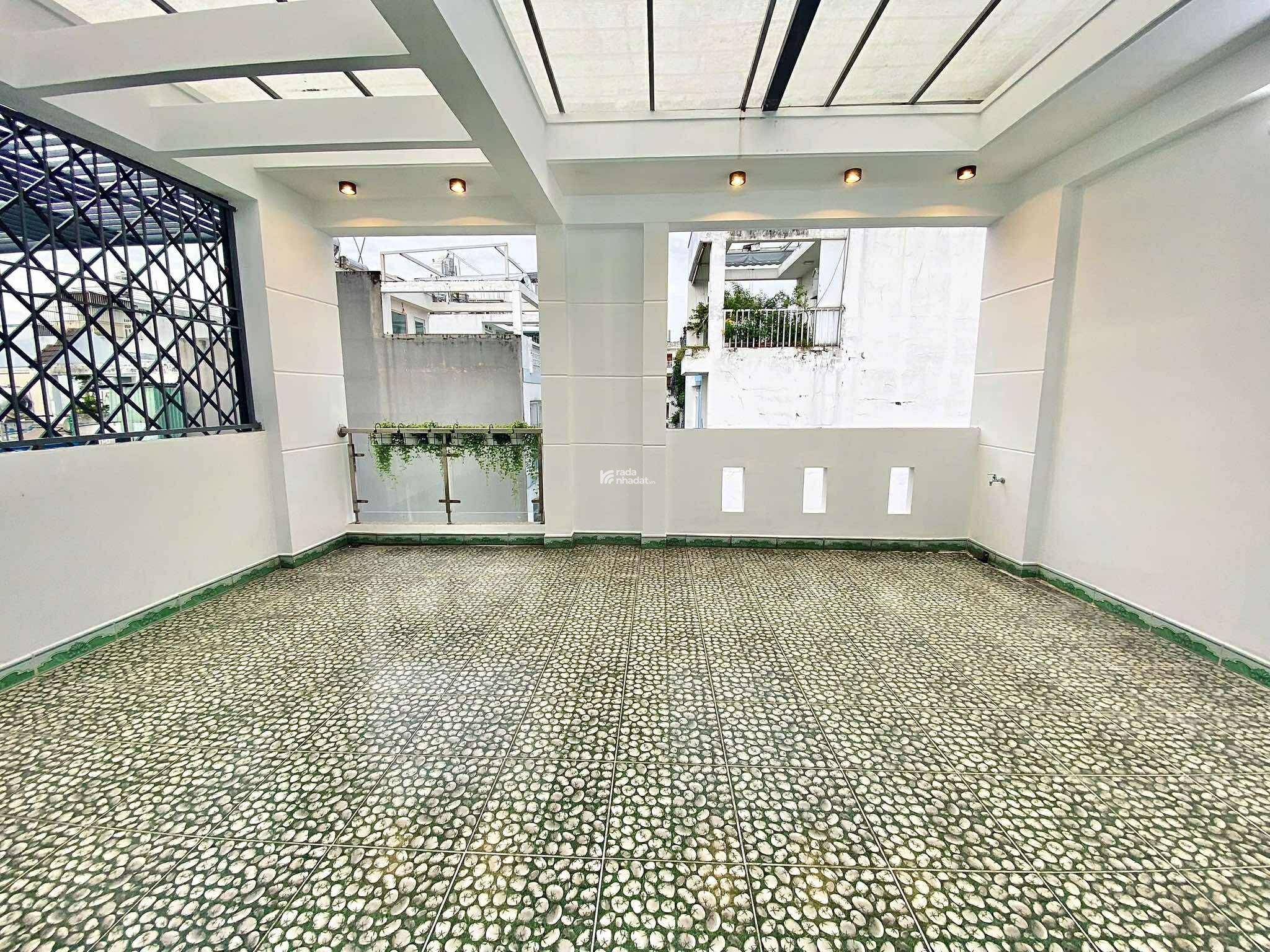 HXH PHAN HUY ÍCH - NGANG KHỦNG 6M - 4 TẦNG FULL NỘI THẤT - CHỈ 7.68 TỶ