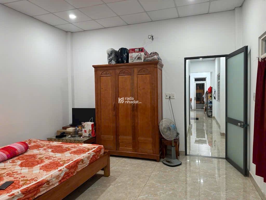 86M2-PHAN HUY ÍCH Emats- MẶT TIỀN HẺM 6M - DT 4.5 x 20 - 2 TẦNG BTCT