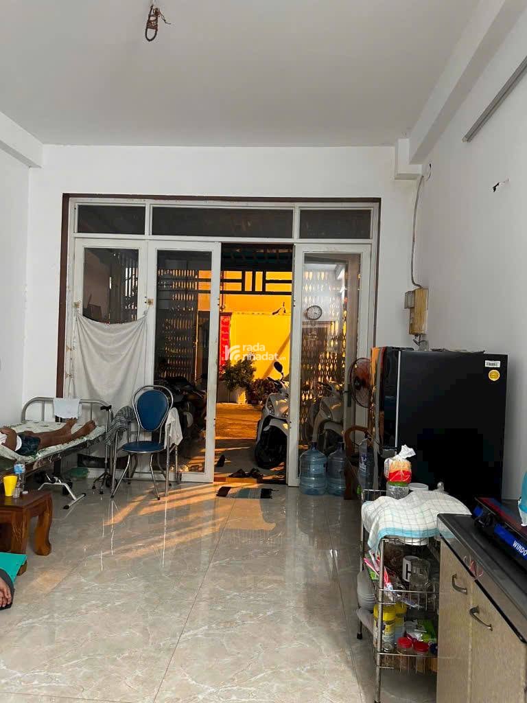 86M2-PHAN HUY ÍCH Emats- MẶT TIỀN HẺM 6M - DT 4.5 x 20 - 2 TẦNG BTCT