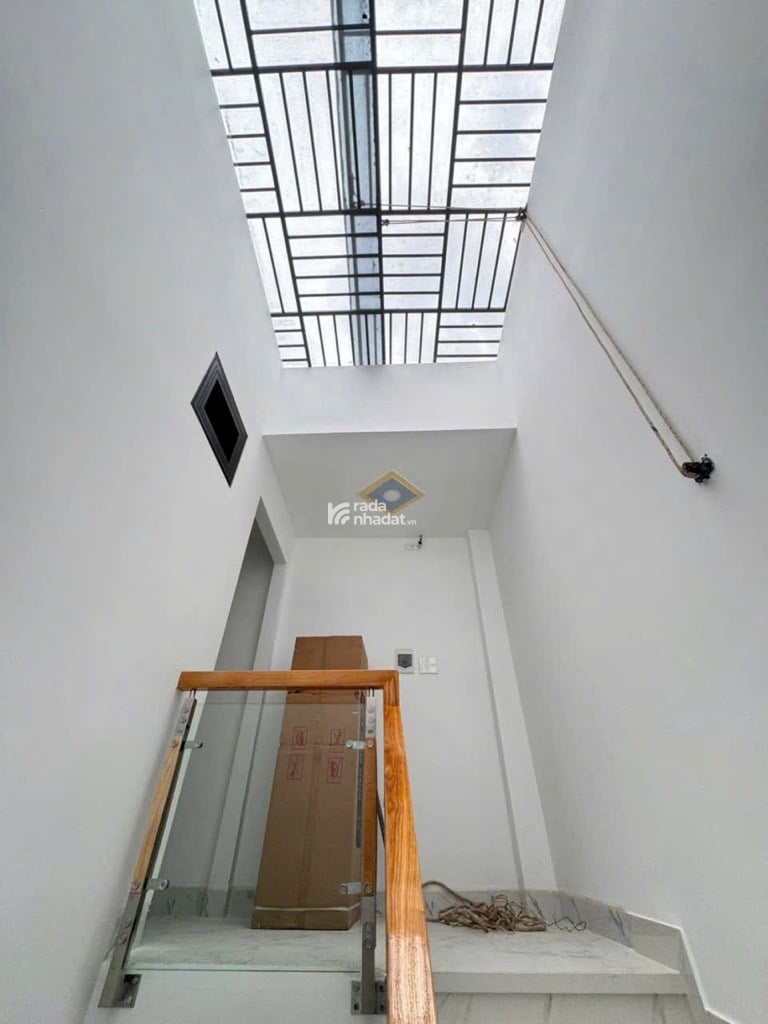 NGAY CHỢ BÀ CHIỂU, VŨ TÙNG, BÌNH THẠNH, 90M2 Ở NGAY. GIẢM 350TR CHỈ CÒN 6.99T TL 