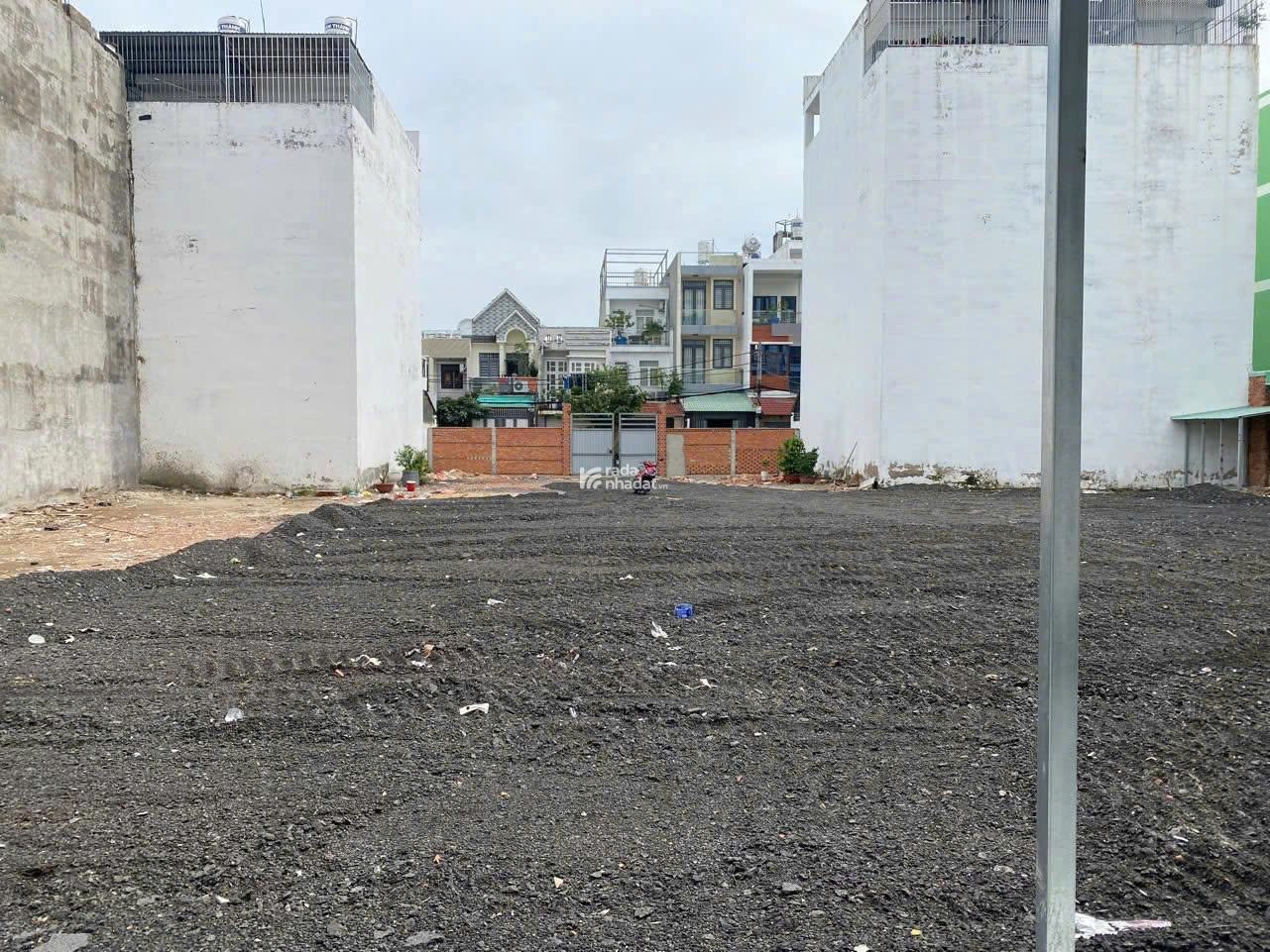 ĐẤT THẠNH XUÂN 22 1200M2 TẠI QUẬN 12 GẦN CỤM SÂN THỂ THAO, ĐƯỜNG XE TẢI THÔNG, ĐẦU TƯ TỐT