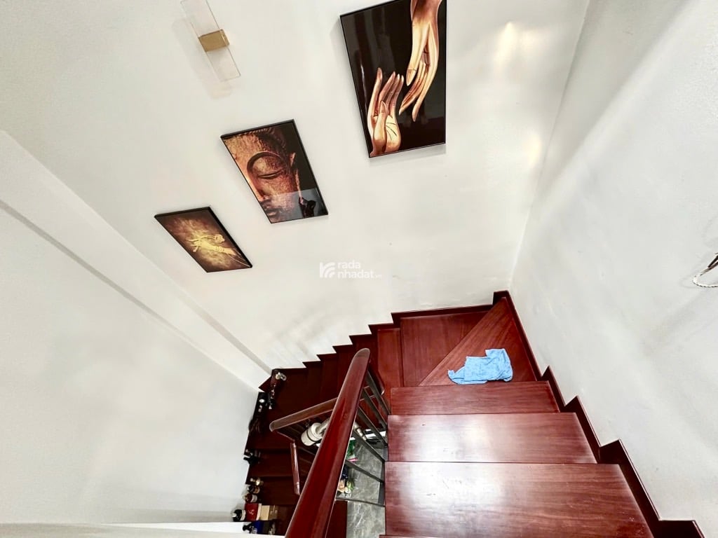 HẺM XE HƠI NHIÊU TỨ, PHÚ NHUẬN, 38M2 MỚI CÓ KC Ở NGAY. GIẢM 350TR CHỈ 6.39T TL 