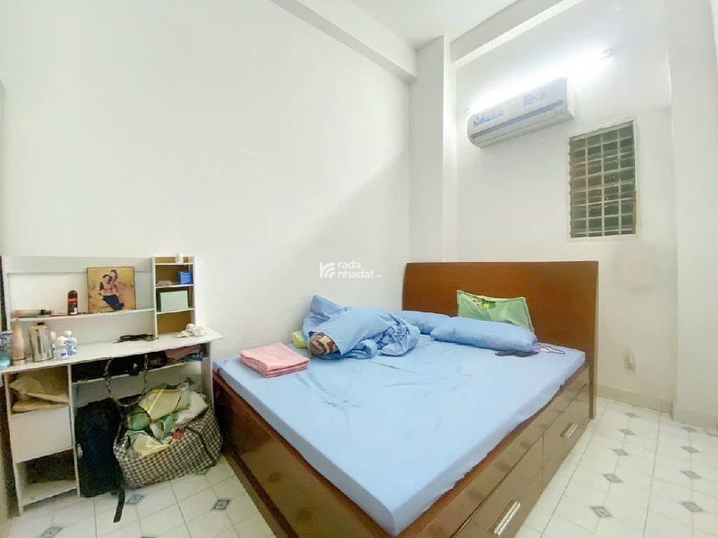 TRUNG TÂM Q11 – 3 TẦNG BTCT - NGANG 5.5M - VÀI BƯỚC RA HẺM THÔNG - ĐỐI DIỆN UBND 