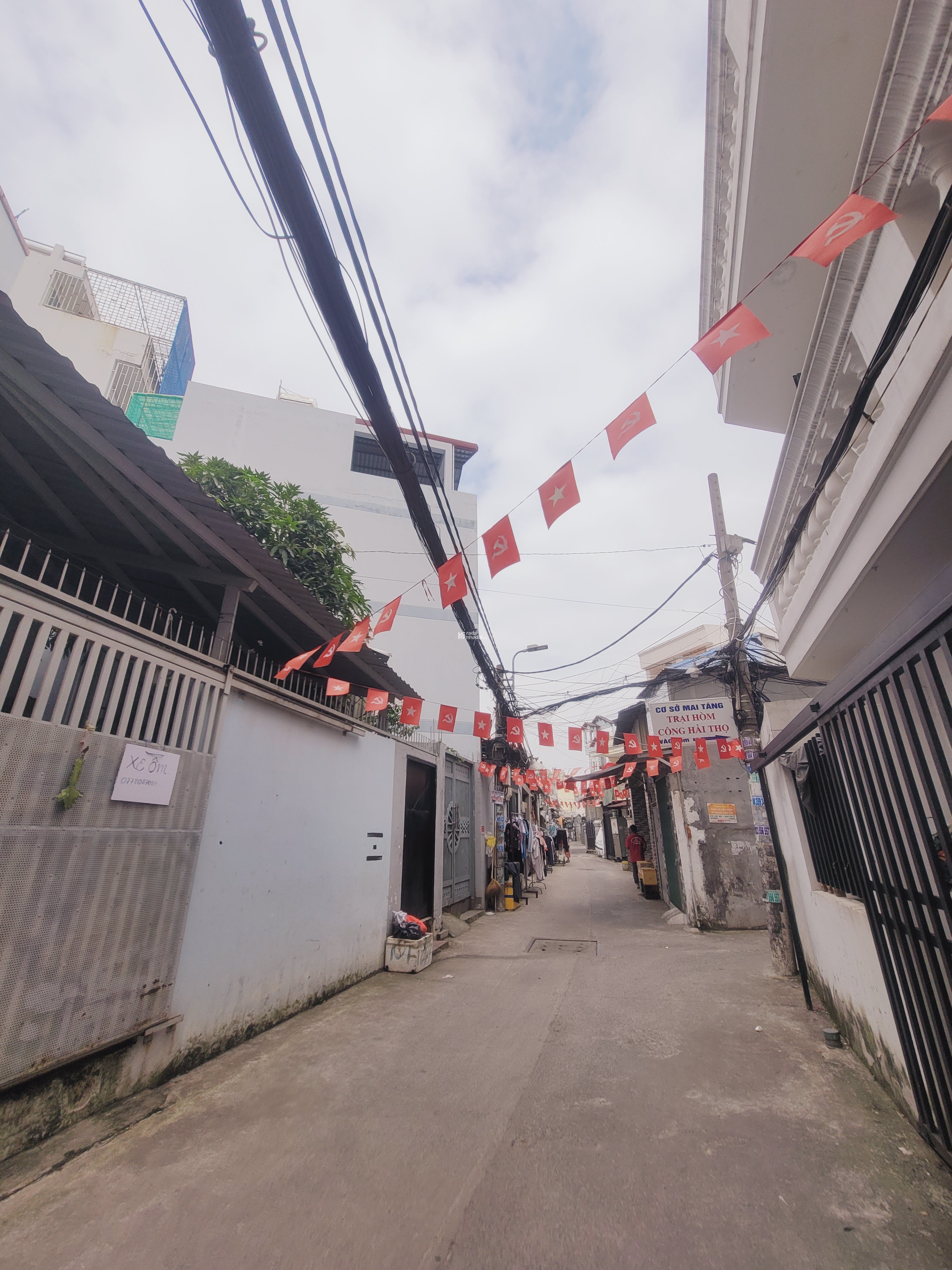 Chính chủ bán nhà kế Nam Long - 3 tầng - 4 P.Ngủ - 76m2 - Giá 6.x Tỷ (nhỏ)