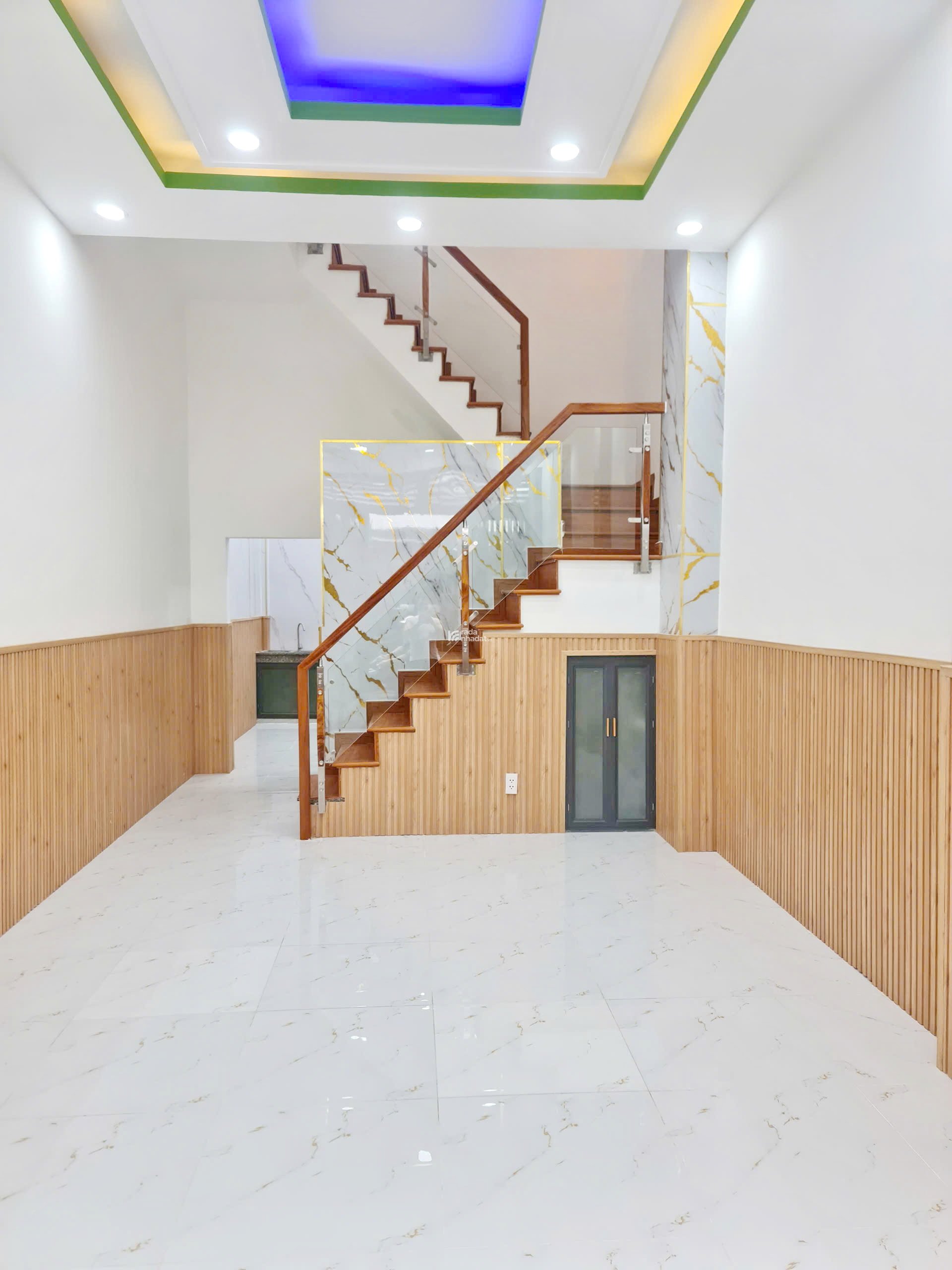 Bán nhà mới 1 lầu gần MT đường Phạm Thế Hiển P. Chánh Hưng Quận 8