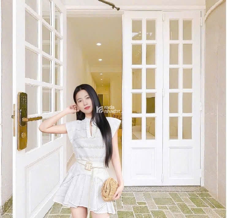 Bán nhà Hẻm Ô tô Quận 3, Lê Văn Sỹ, Diện tích vuông vức 46 m2, Giá 12.9 tỷ
