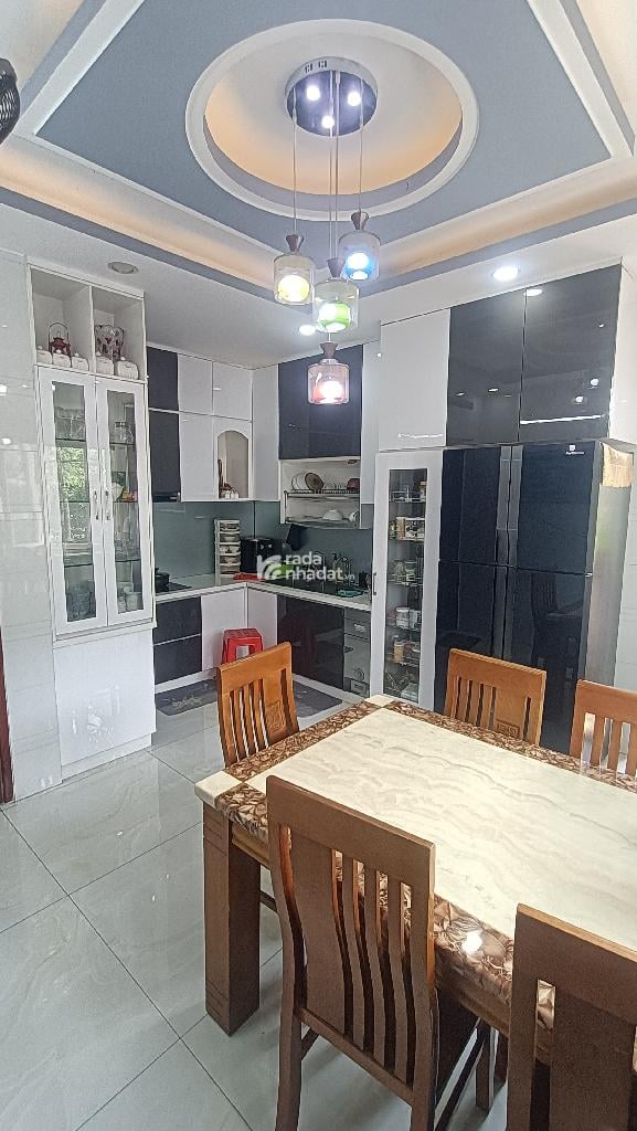 BÁN BIỆT THỰ TÂN TẠO BÌNH TÂN 100M2 18.4 TỶ 5 TẦNG THANG MÁY THU 17TR