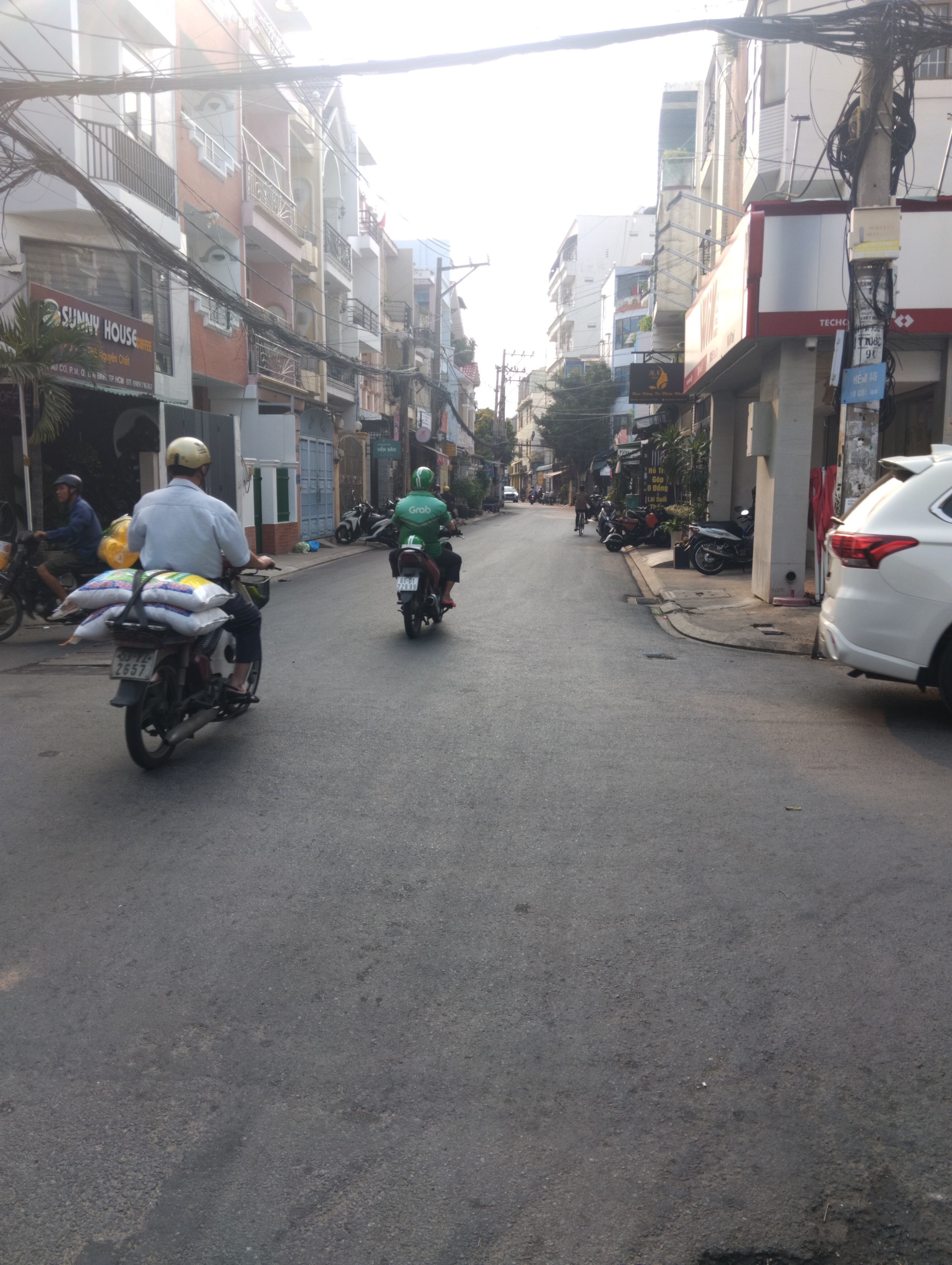 NHÀ 3 TẦNG - 56M2 - ĐƯỜNG SẦM UẤT THÔNG BA VÂN- TRƯƠNG CÔNG ĐỊNH - TIỆN Ở VÀ KINH DOANH