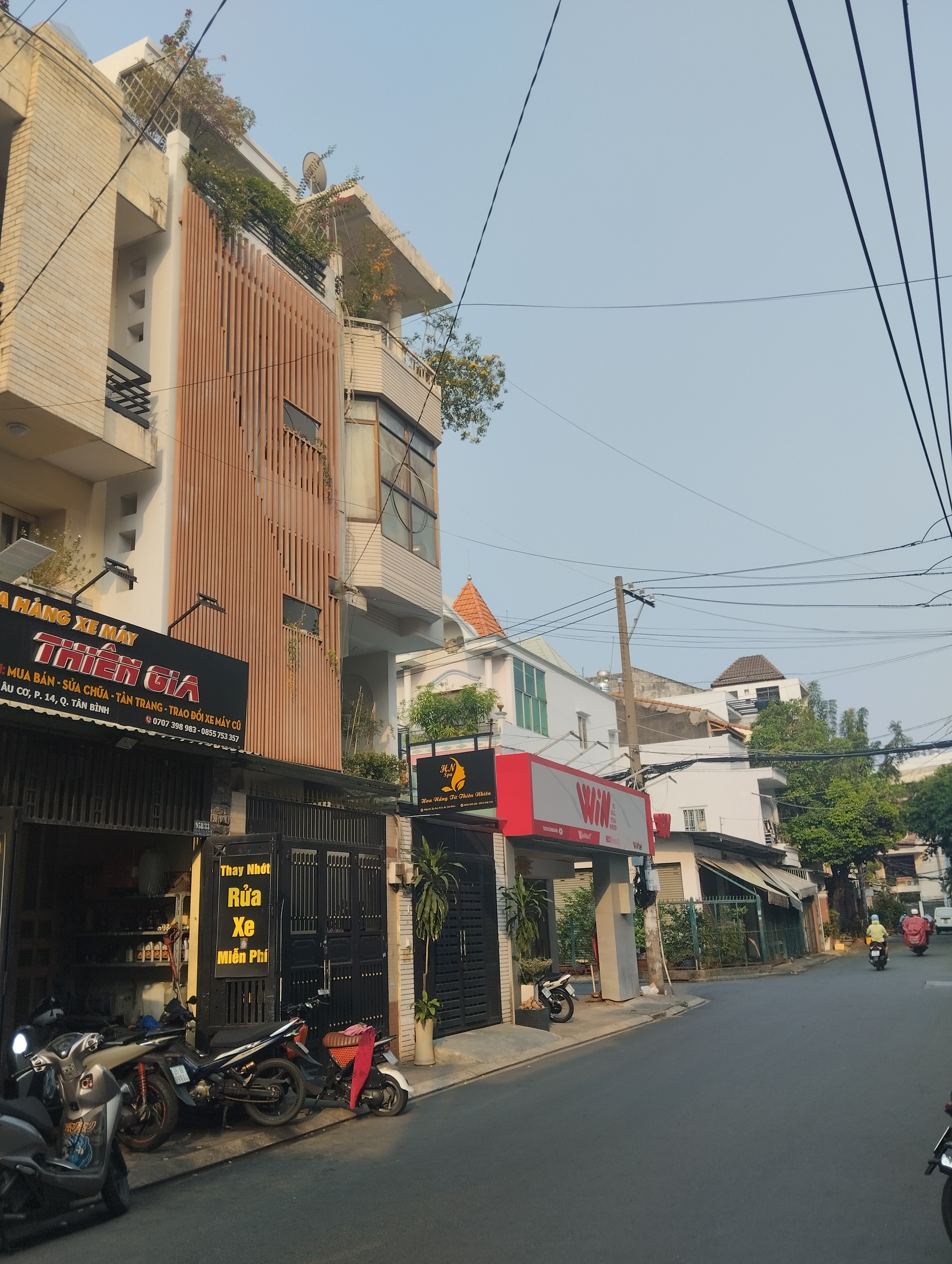 NHÀ 3 TẦNG - 56M2 - ĐƯỜNG SẦM UẤT THÔNG BA VÂN- TRƯƠNG CÔNG ĐỊNH - TIỆN Ở VÀ KINH DOANH