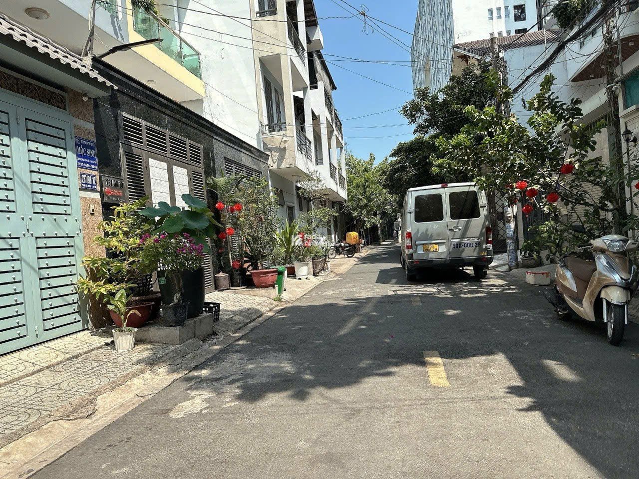 Nhà đẹp 5 lầu hẻm 237 Phạm Văn Chiêu 72m2(4x18) vào ở ngay gần Dream Home hơn 9 tỷ.