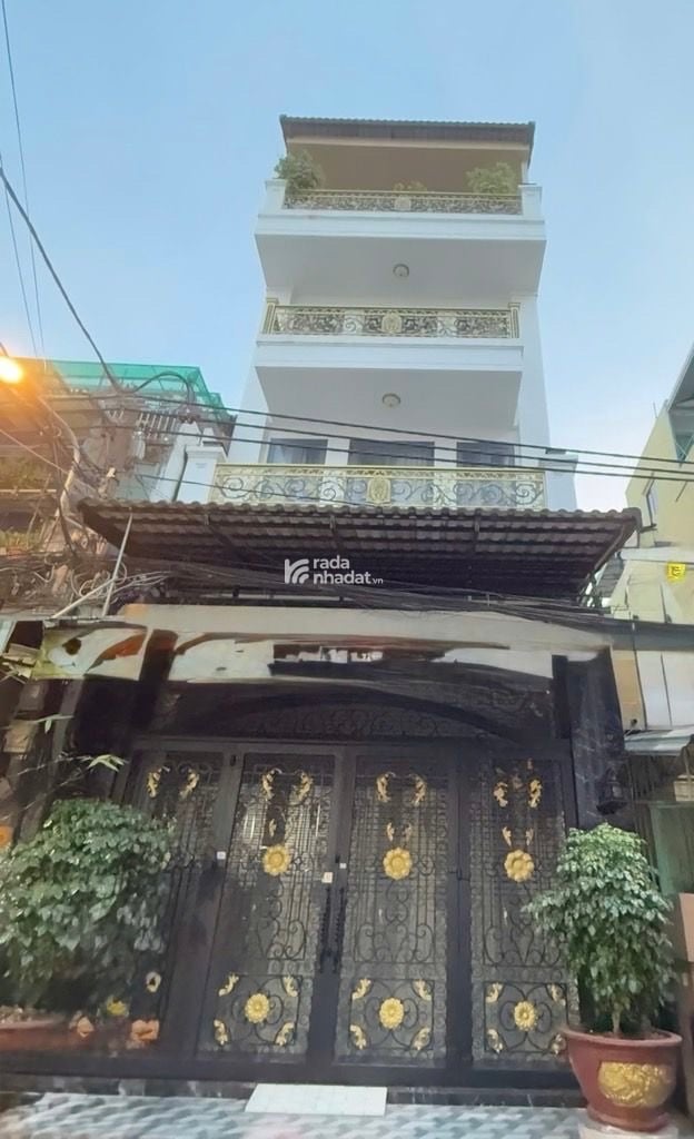 SIÊU PHẨM KẾ BÊN BÀU CÁT - TÂN BÌNH - XE HƠI NGỦ TRONG NHÀ - 5 TẦNG BTCT - 128 M2 