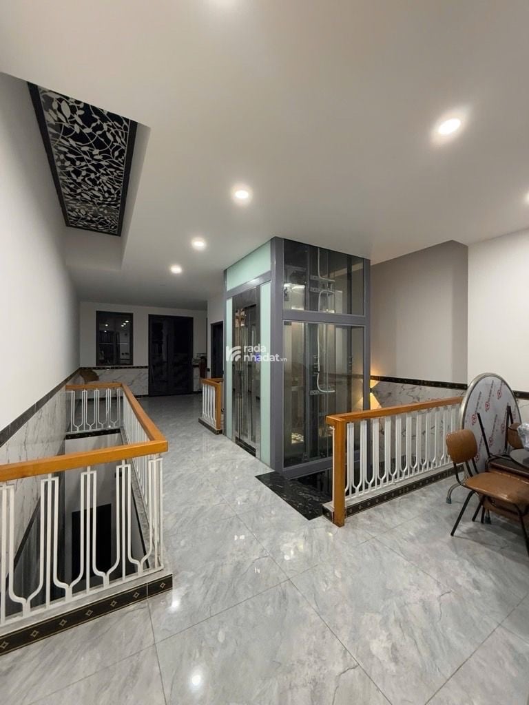 SIÊU PHẨM KẾ BÊN BÀU CÁT - TÂN BÌNH - XE HƠI NGỦ TRONG NHÀ - 5 TẦNG BTCT - 128 M2 