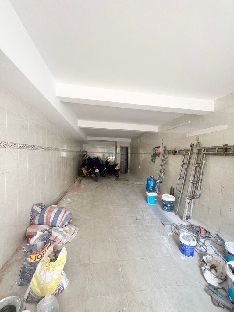 Bán nhà đường 3/2 - CHÂN CẦU VƯỢT CÂY GÕ, Quận 11 - 4x11m , trệt 2 lầu SHR