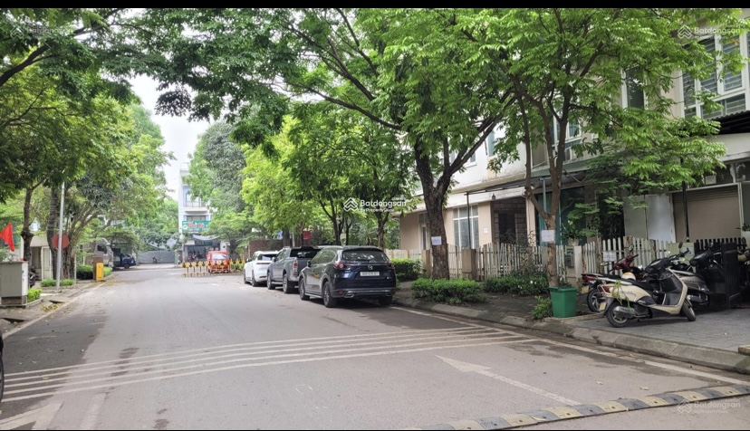Chính chủ bán nhà LK Viglacera Xuân Phương, đường 70, Hà Nội