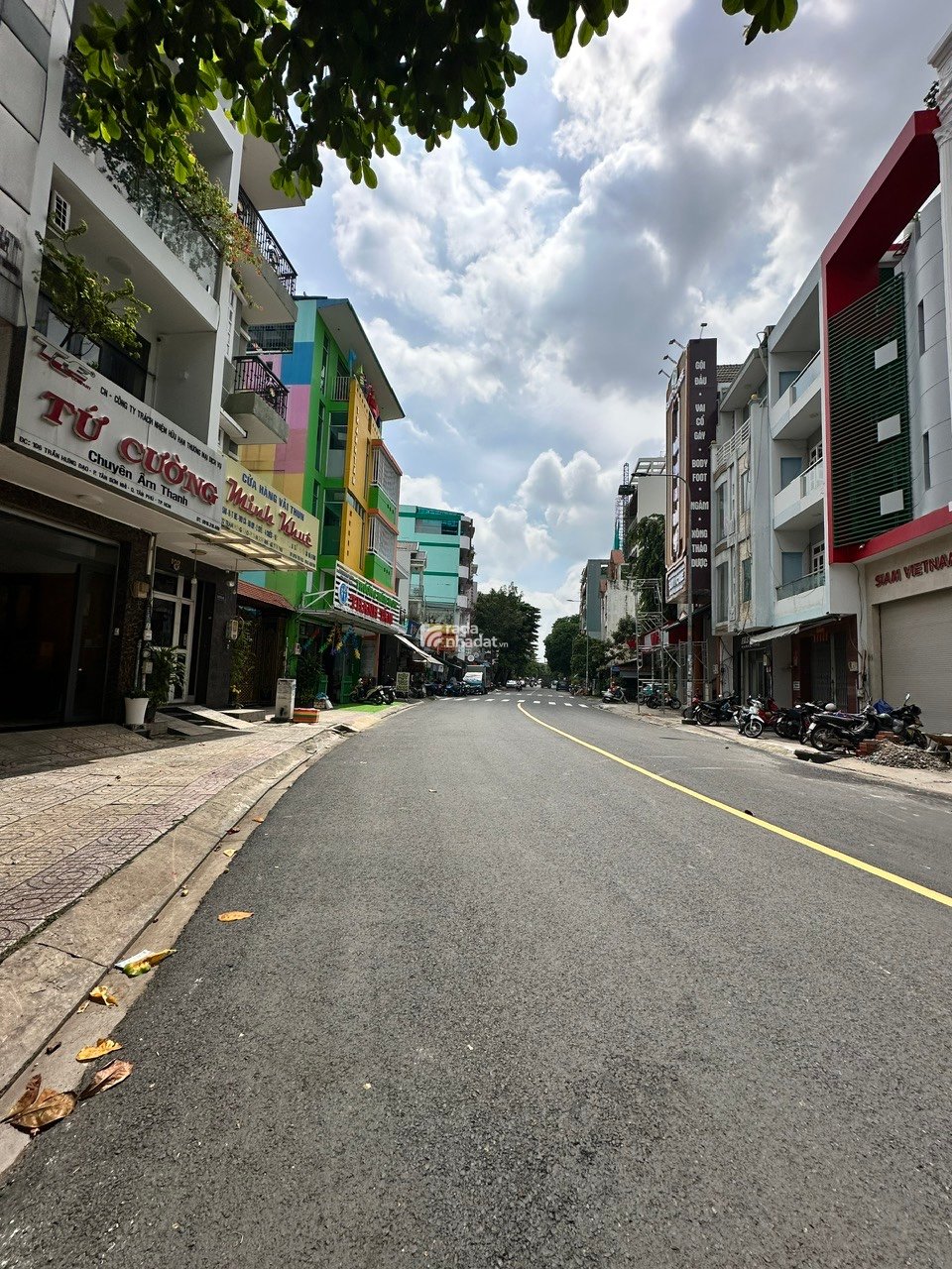 16,3 TỶ , 4,2 x 19M NỞ HẬU 6,7M. NHÀ 6 TẦNG , MT TRẦN HƯNG ĐẠO , Q. TÂN PHÚ 