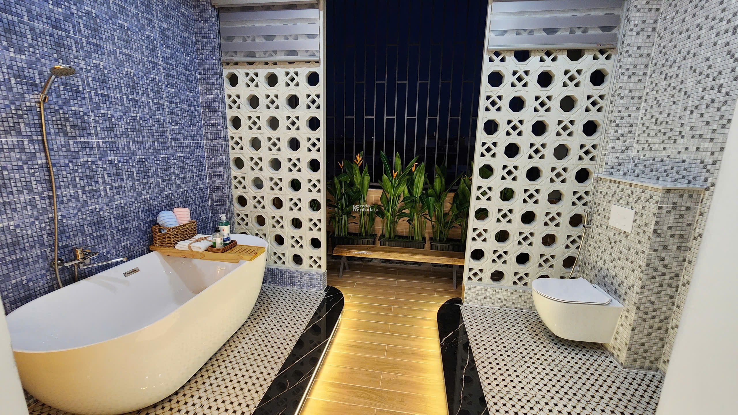 HÀNG MỚI LÊN SÓNG - CĂN ĐẦU TIÊN TRONG DÃY NHÀ PHỐ TX25 - P. THỚI AN - TP.HCM