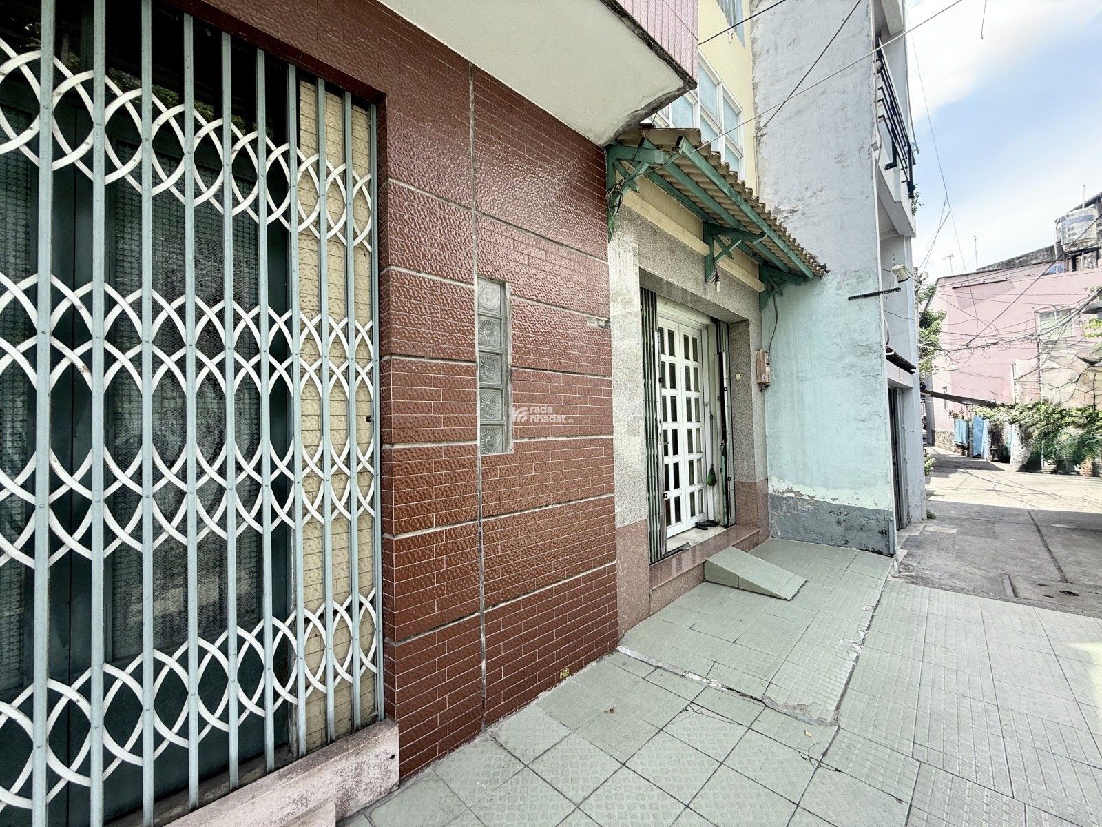 Bán nhà hẻm xe hơi Nguyễn Văn Cừ Quận 5
