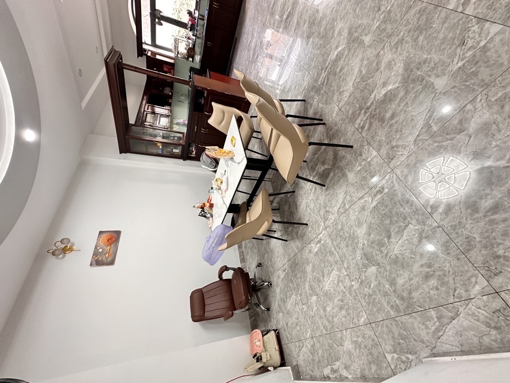 SIÊU HIẾM BIỆT THỰ - HỒ BƠI - HƠN 330M2 -