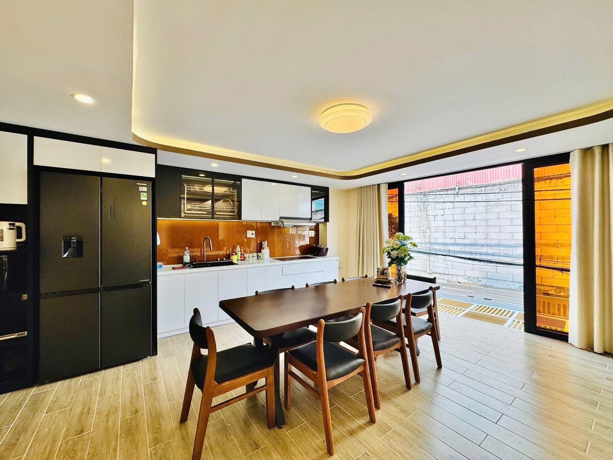 NHÀ 6 TẦNG PHẠM VĂN CHIÊU GÒ VẤP – CÓ THANG MÁY, FULL NỘI THẤT – 5PN 7WC – HĐT 42TR/TH – 9.8 TỶ TL