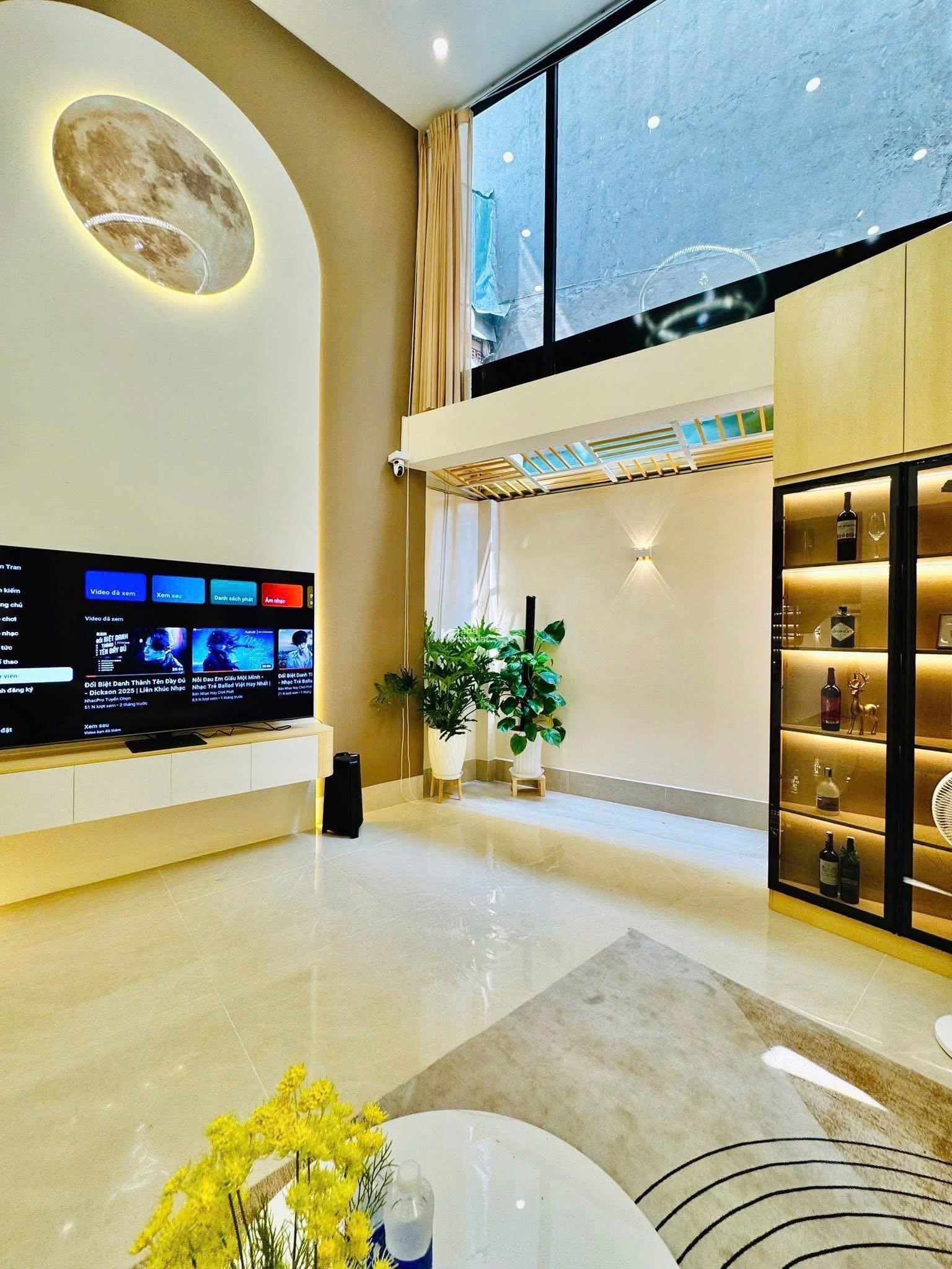 NHÀ 6 TẦNG PHẠM VĂN CHIÊU GÒ VẤP – CÓ THANG MÁY, FULL NỘI THẤT – 5PN 7WC – HĐT 42TR/TH – 9.8 TỶ TL