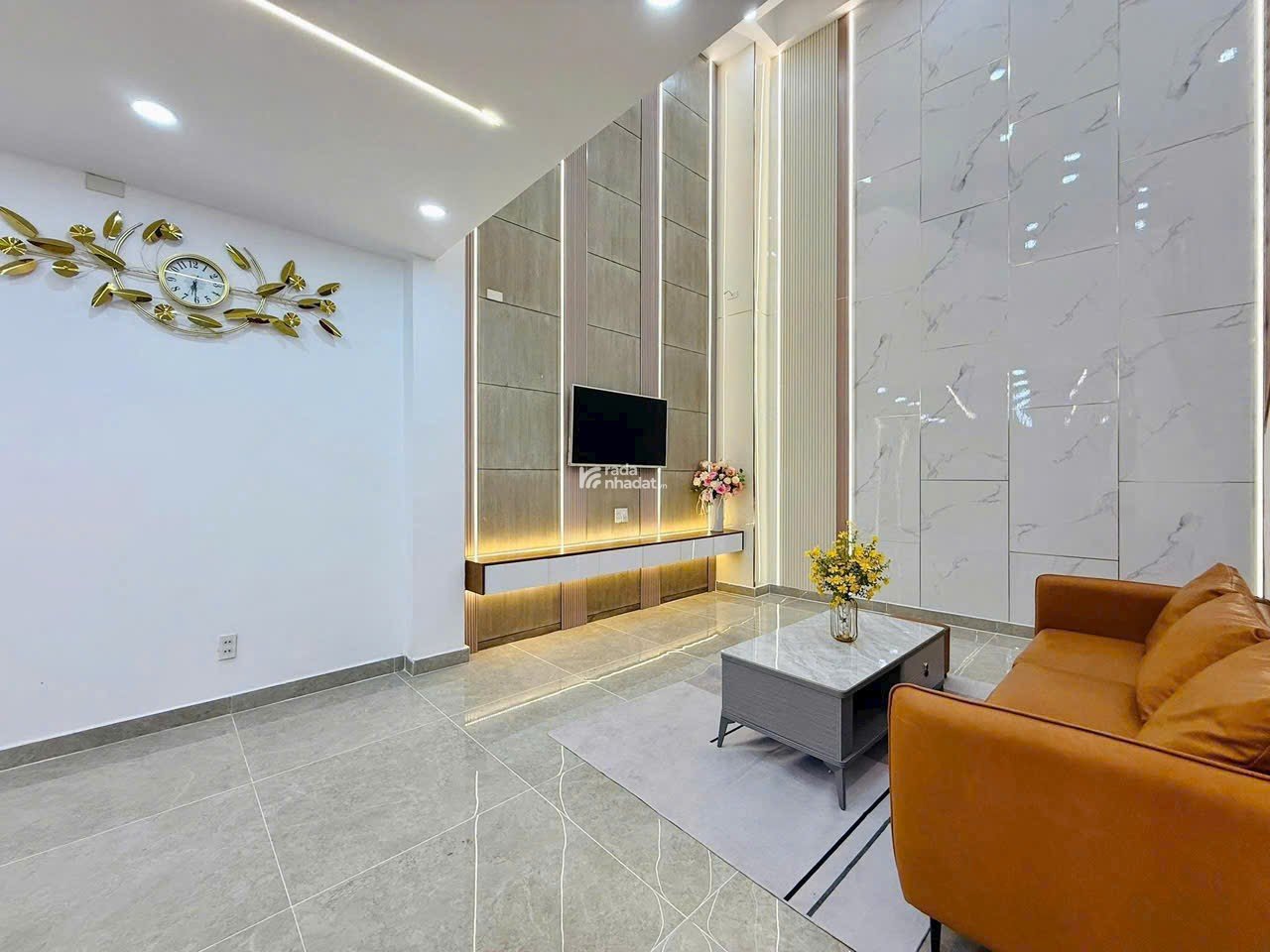 Bán nhà giá mềm Trần Bình Trọng, P1, Quận 10, 6,25 tỷ, sổ riêng, tiện ích xung quanh đầy đủ