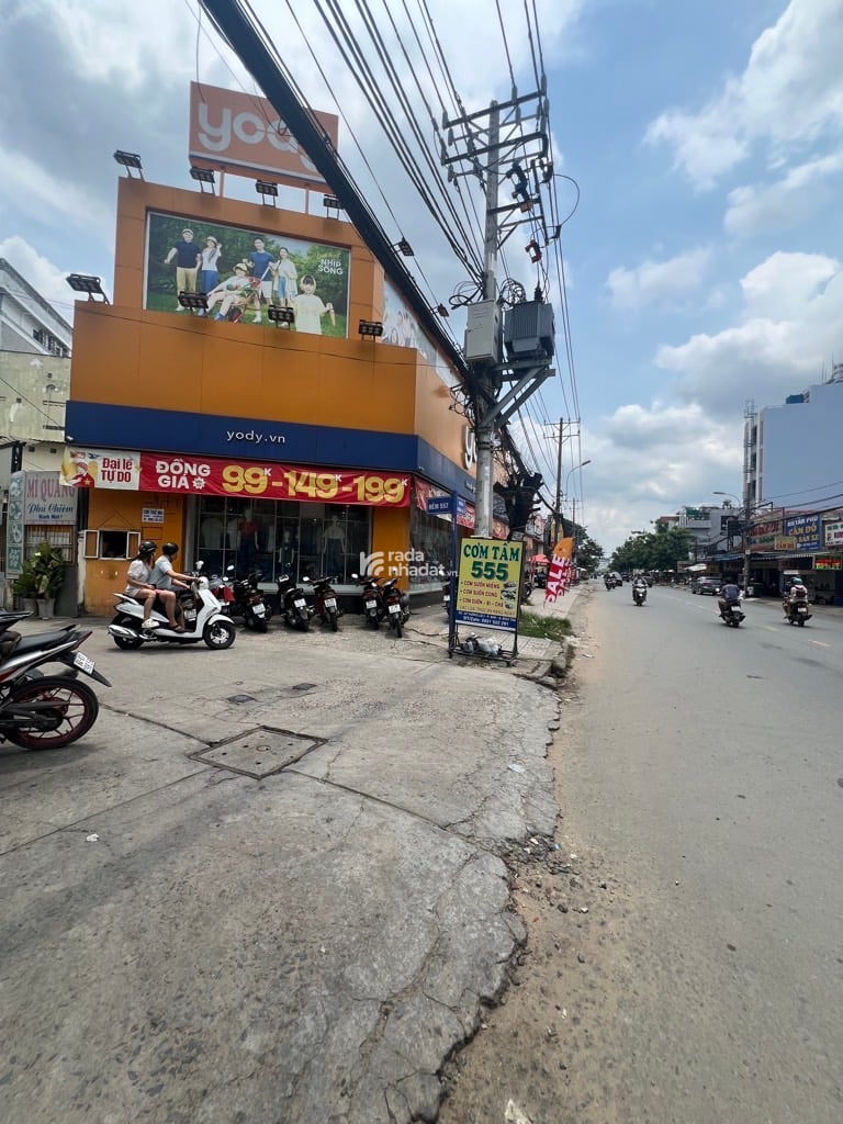 Bán căn họ dịch dụ đường hương lộ 3 BHH 
