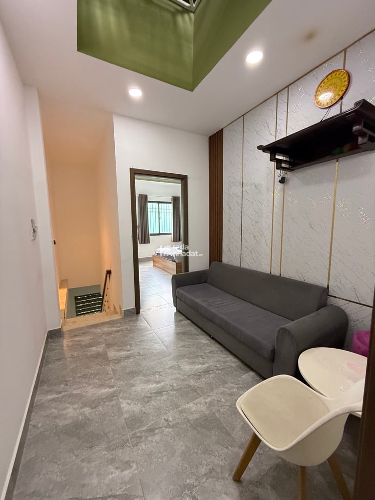 NHÀ 2 TẦNG 3PN  Vào Ở Ngay, SHR Vuông Vức,  Hẻm 1041 Trần Xuân Soạn Gần Him Lam, Giá Chỉ 7,3 Tỷ