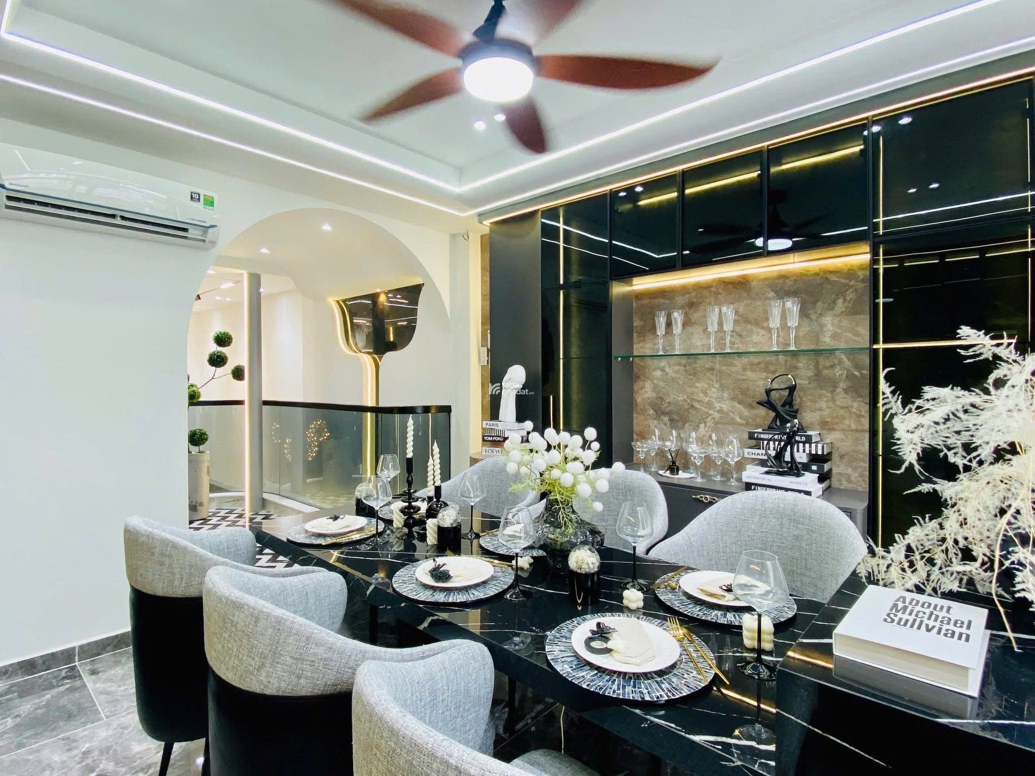 Chủ cần bán gấp nhà Lê Lai P3 Gò Vấp, chỉ 3tỷ150tr. DT: 52m2, SHR.