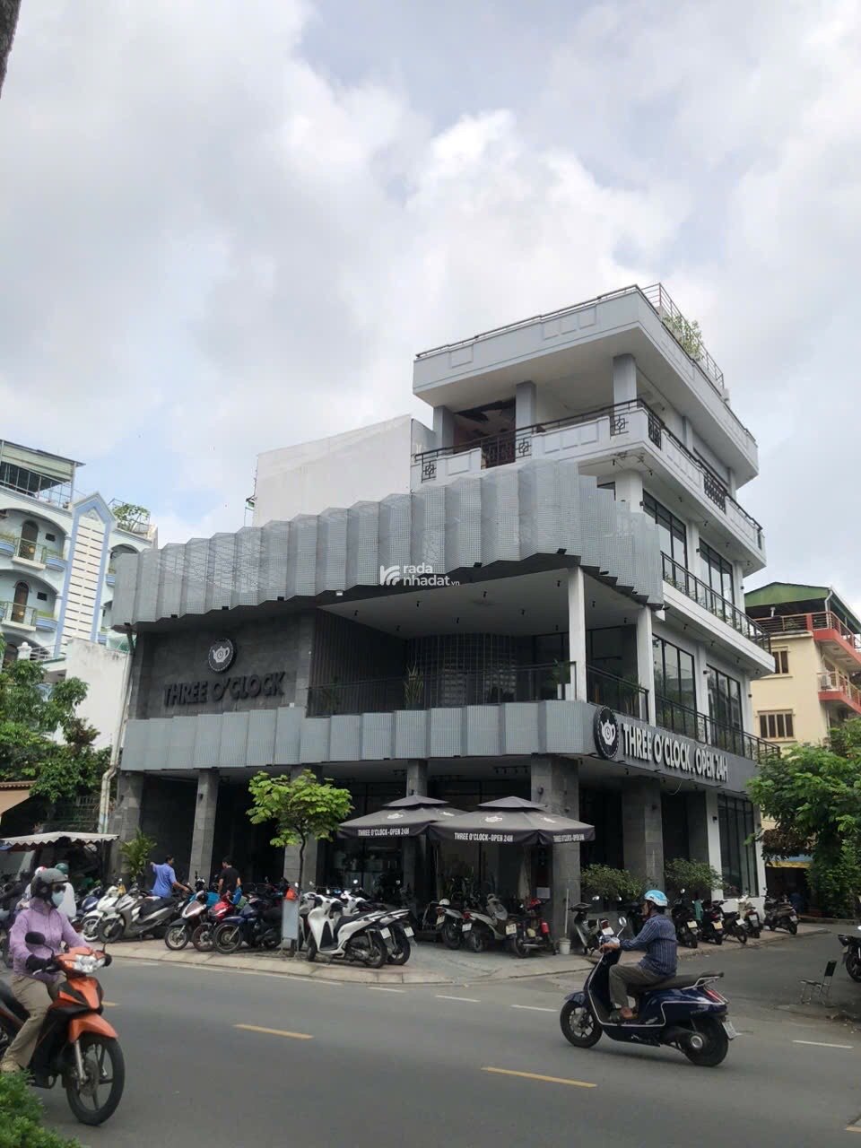 BÁN GẤP TÒA NHÀ GÓC 3MT_VỊ TRÍ VÀNG MT LỮ GIA, TRUNG TÂM Q.11_DT: 14x20m_5 TẦNG_GIÁ 150 TỶ TL