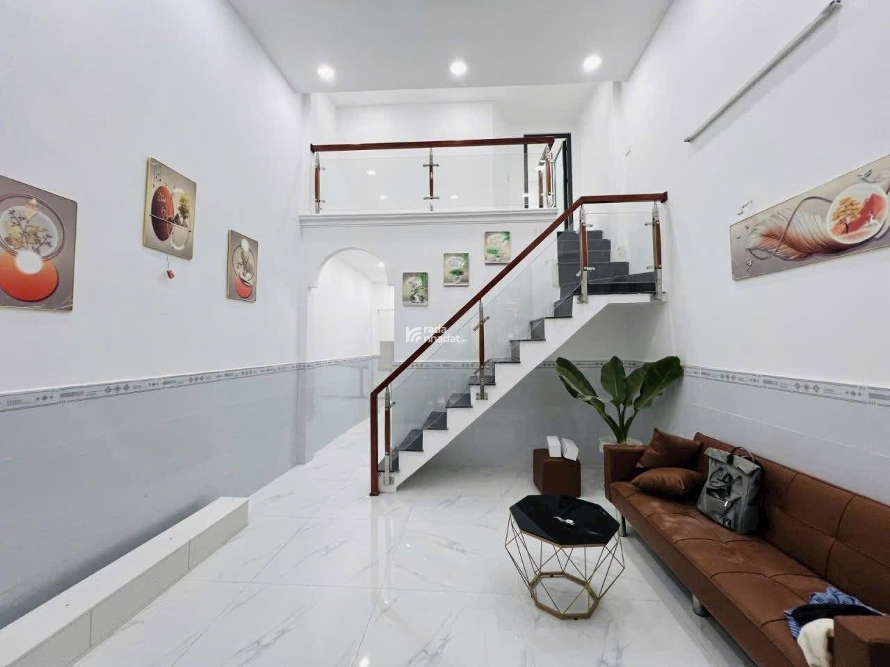 SOS! BÁN NHÀ ĐOÀN VĂN BƠ, PHƯỜNG 16, QUẬN 4, GIÁ TỐT CHỈ 3 tỷ850 TL SỔ RIÊNG HXH