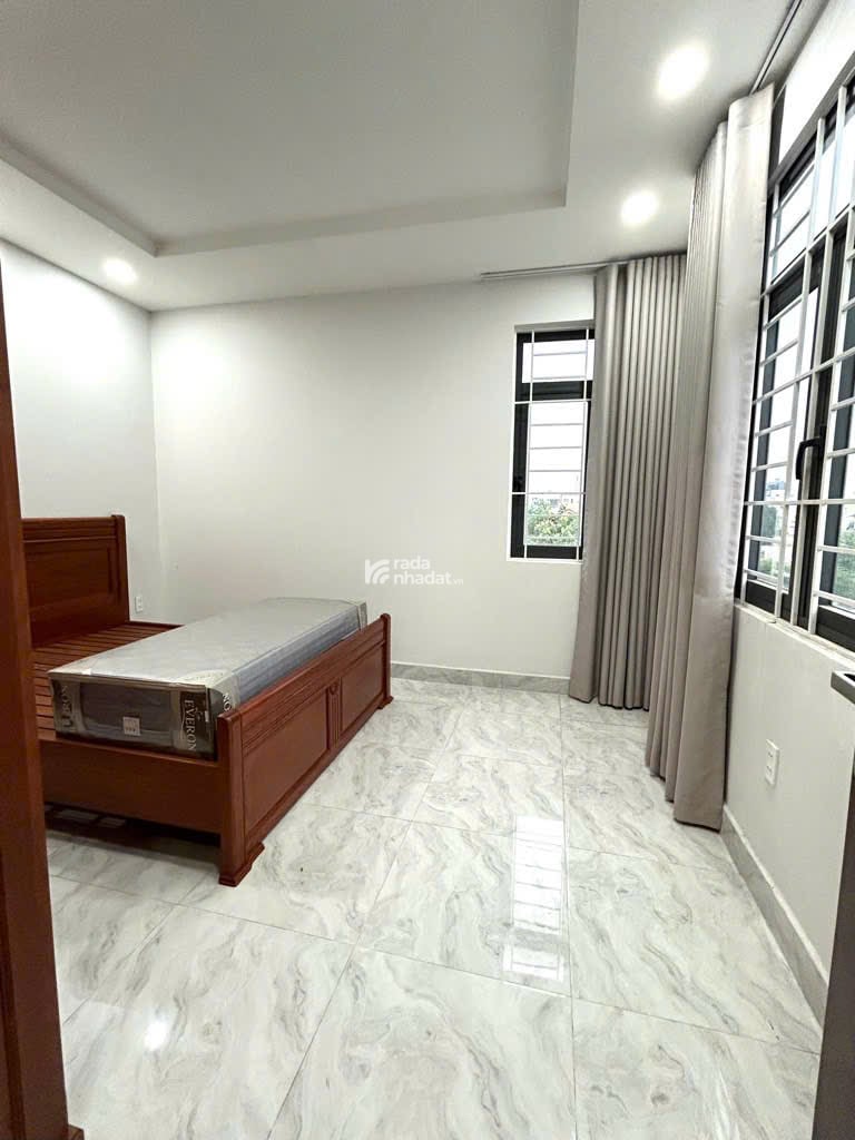 56.2m2 - Giá 10.8tỷ- HXH căn góc Hoàng Trọng Mậu kế tiểu học Tân Hưng