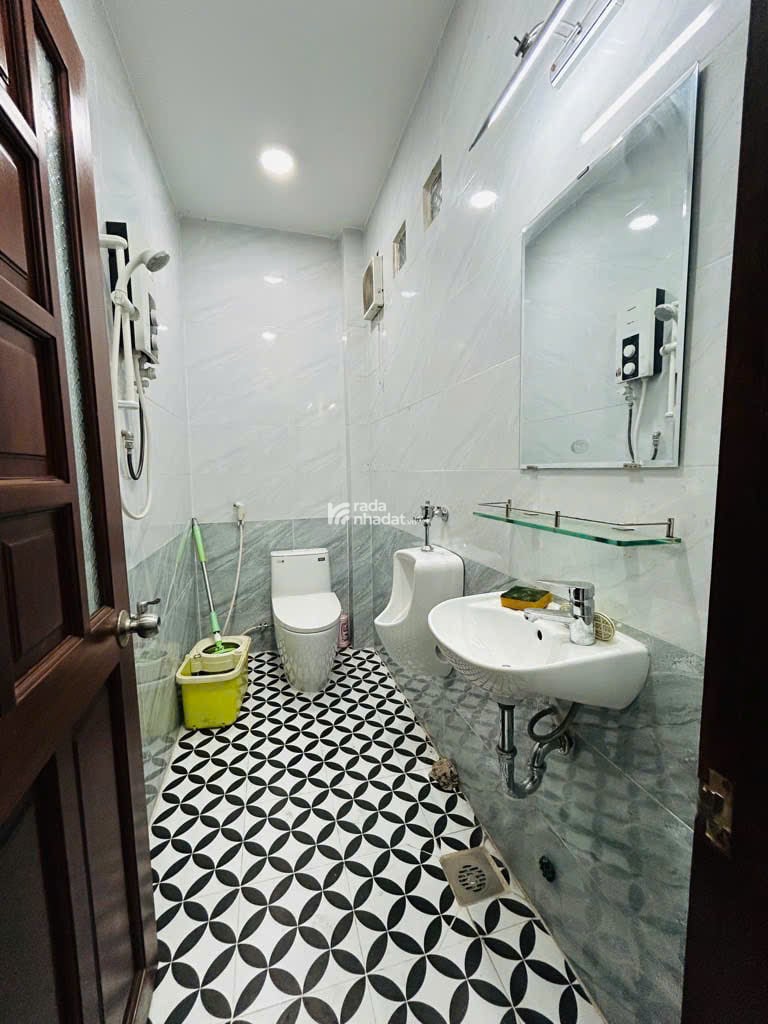 56.2m2 - Giá 10.8tỷ- HXH căn góc Hoàng Trọng Mậu kế tiểu học Tân Hưng