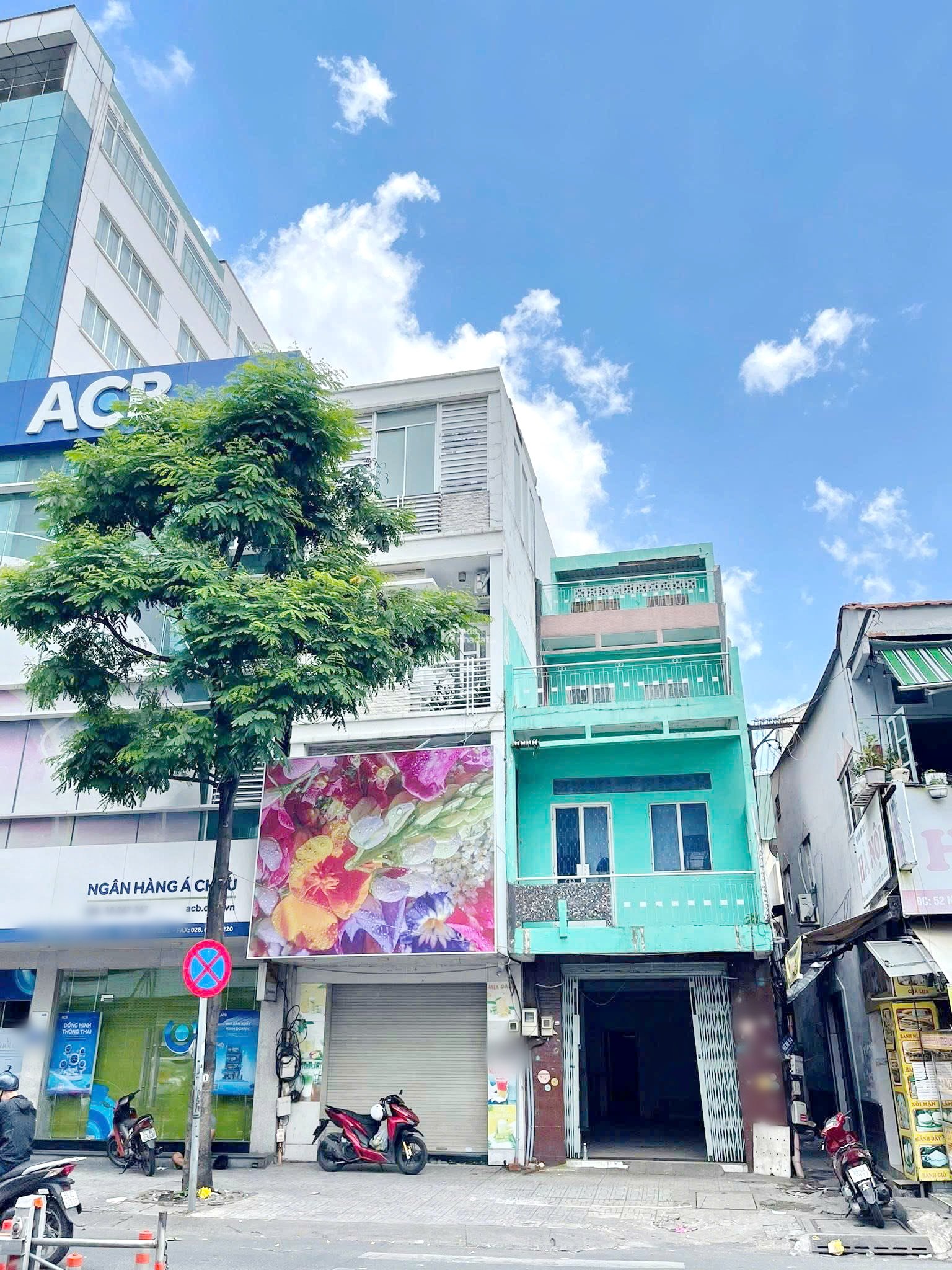 Bán nhà 2 lầu mặt tiền KD đường Nguyễn Biểu Phường 1 Quận 5
