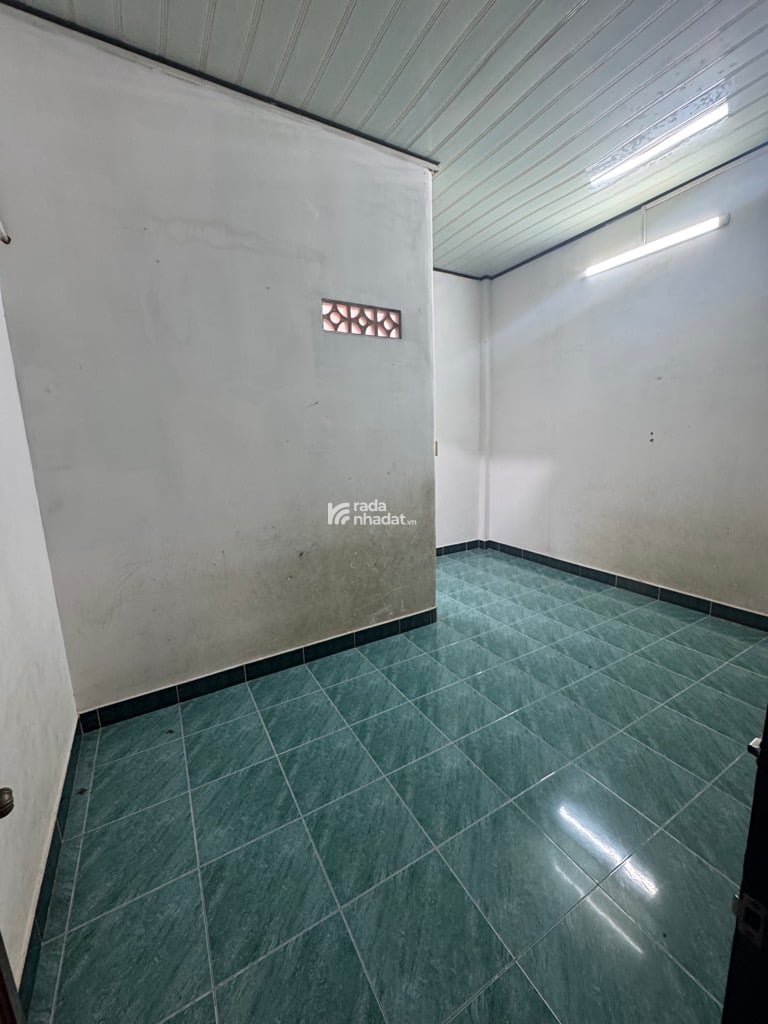 NGAY TÊN LỬA AEON MALL BÌNH TÂN - ĐỐI DIỆN BẾN XE MIỀN TÂY GIÁP Q6 - NHÀ 2 TẦNG BÊ TÔNG CỐT THẾP