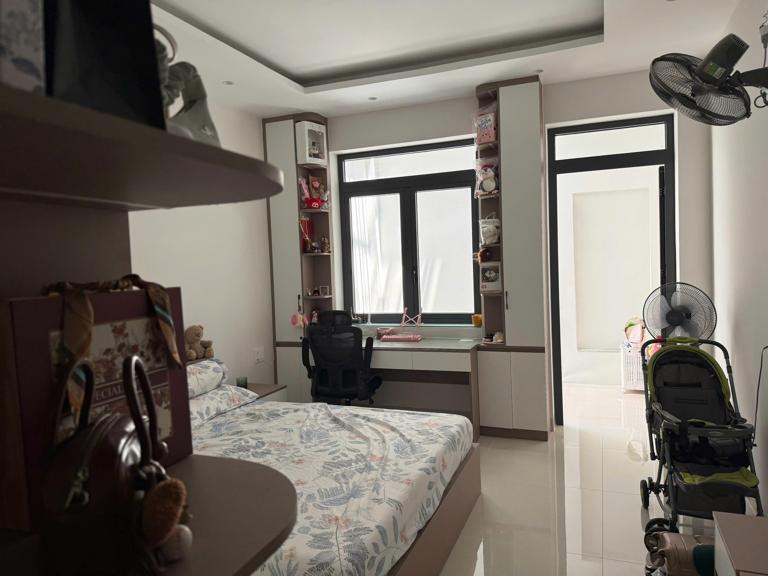 Cần bán Nhà mặt tiền đường 15, Phường Tân Kiểng, DT 4x20m 4 lầu