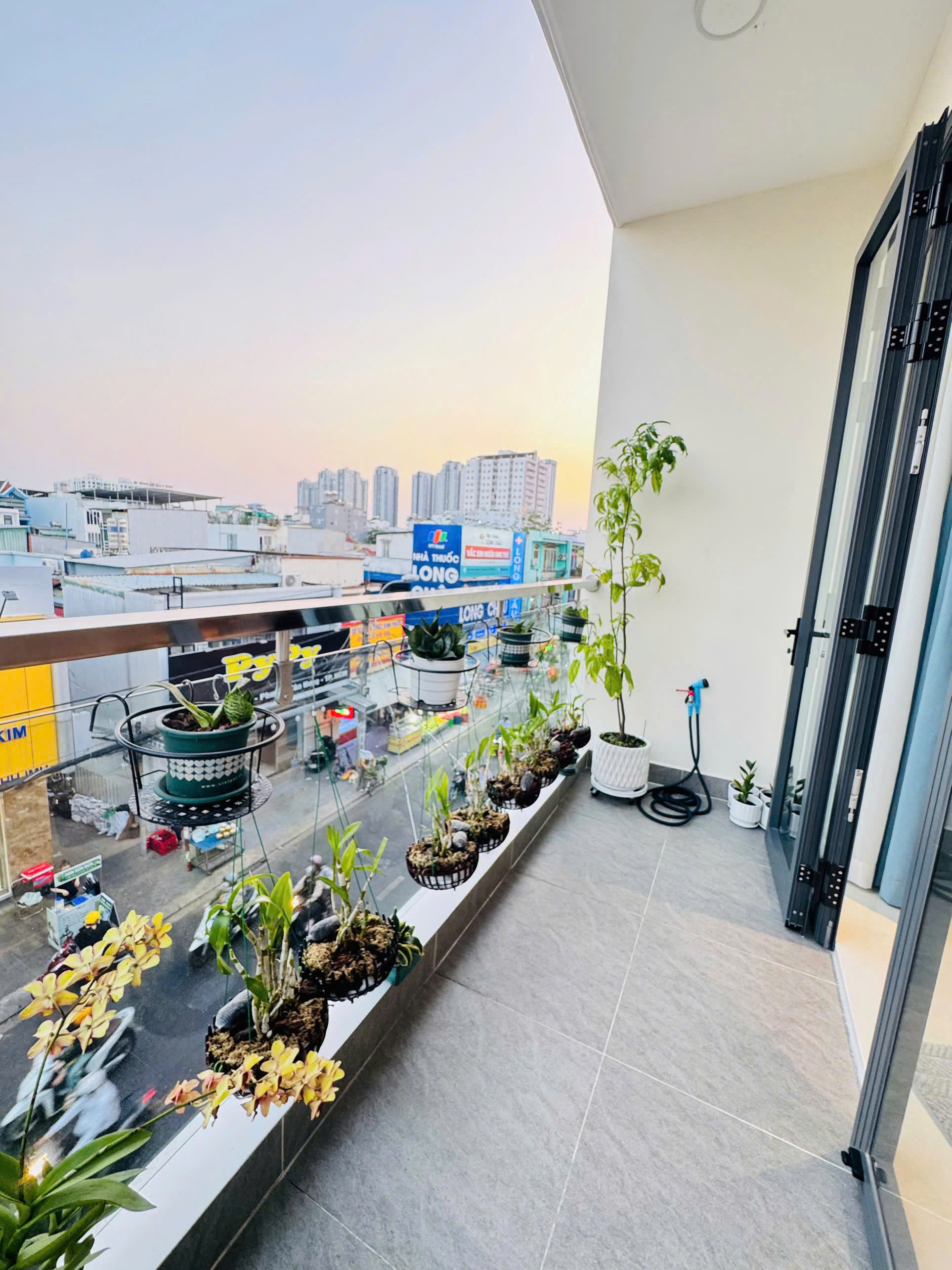 Cần bán Nhà mặt tiền đường 15, Phường Tân Kiểng, DT 4x20m 4 lầu