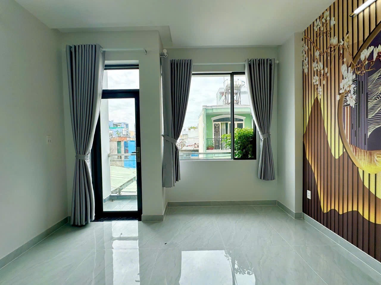 Nhà gì đẹp vậy ? Nhà tại Phan Văn Trị P11 Bình Thạnh, DT: 42m2 chỉ 4tỷ550tr. SHR.